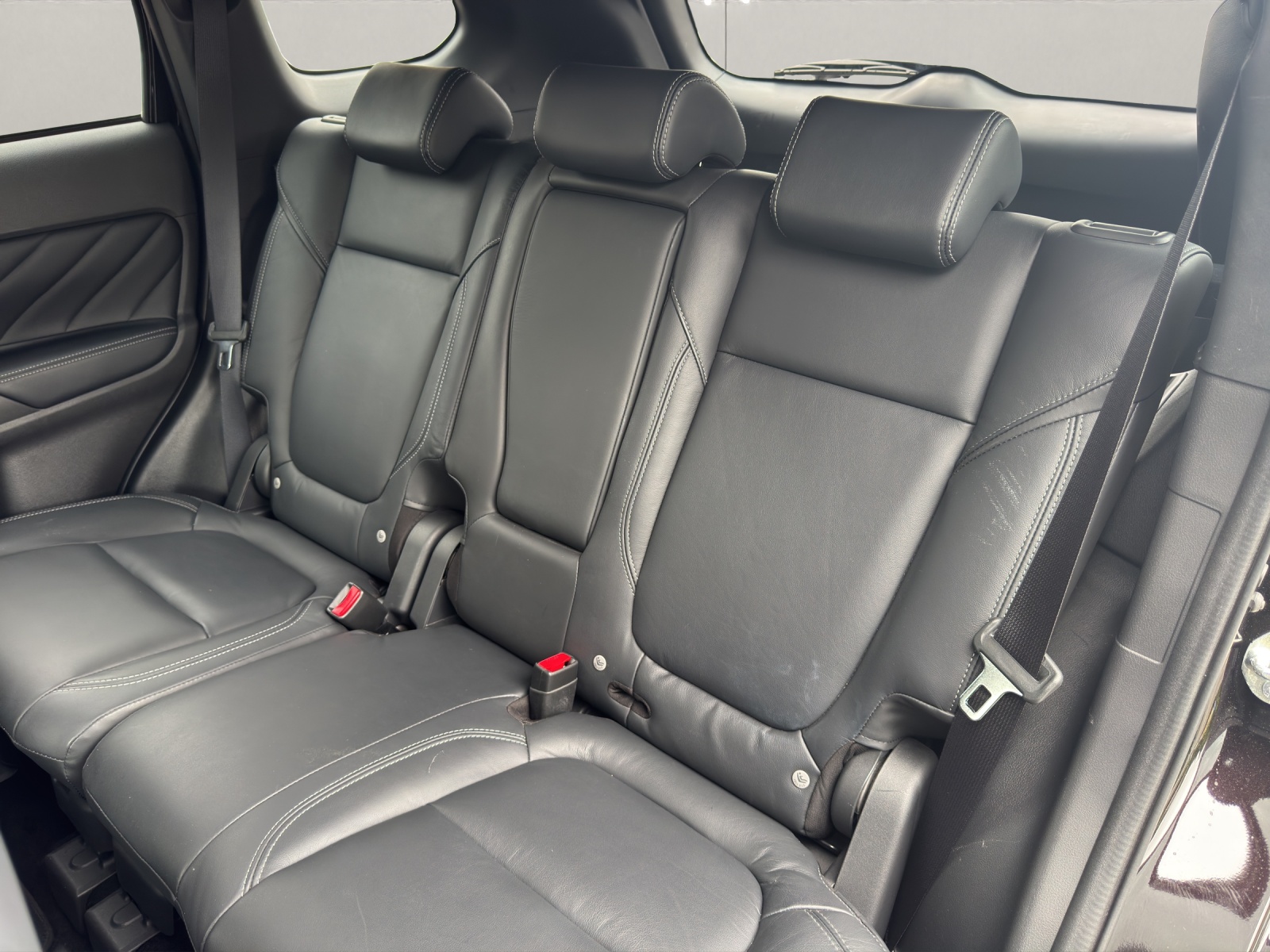 MITSUBISHI Outlander 2.4 PHEV Diamond-image-11