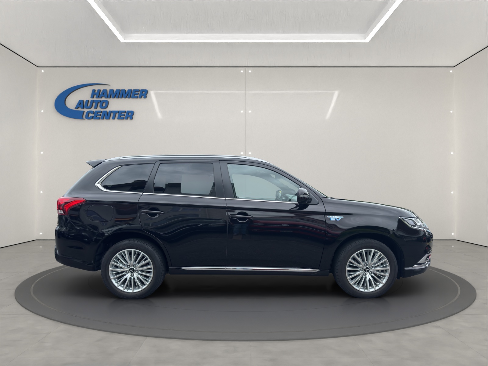 MITSUBISHI Outlander 2.4 PHEV Diamond-image-5