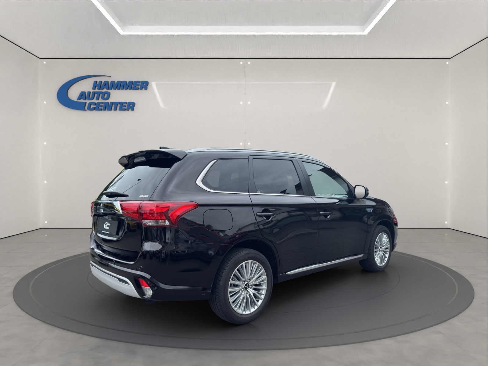 MITSUBISHI Outlander 2.4 PHEV Diamond-image-4