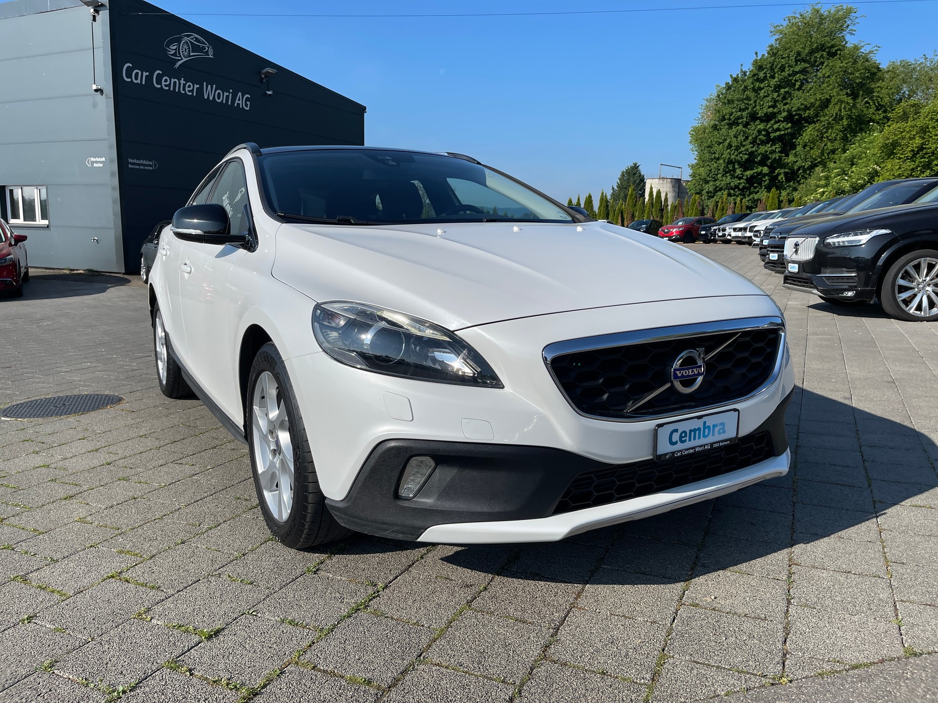 VOLVO V40 Cross Country T5 AWD Summum Geartronic-image-5