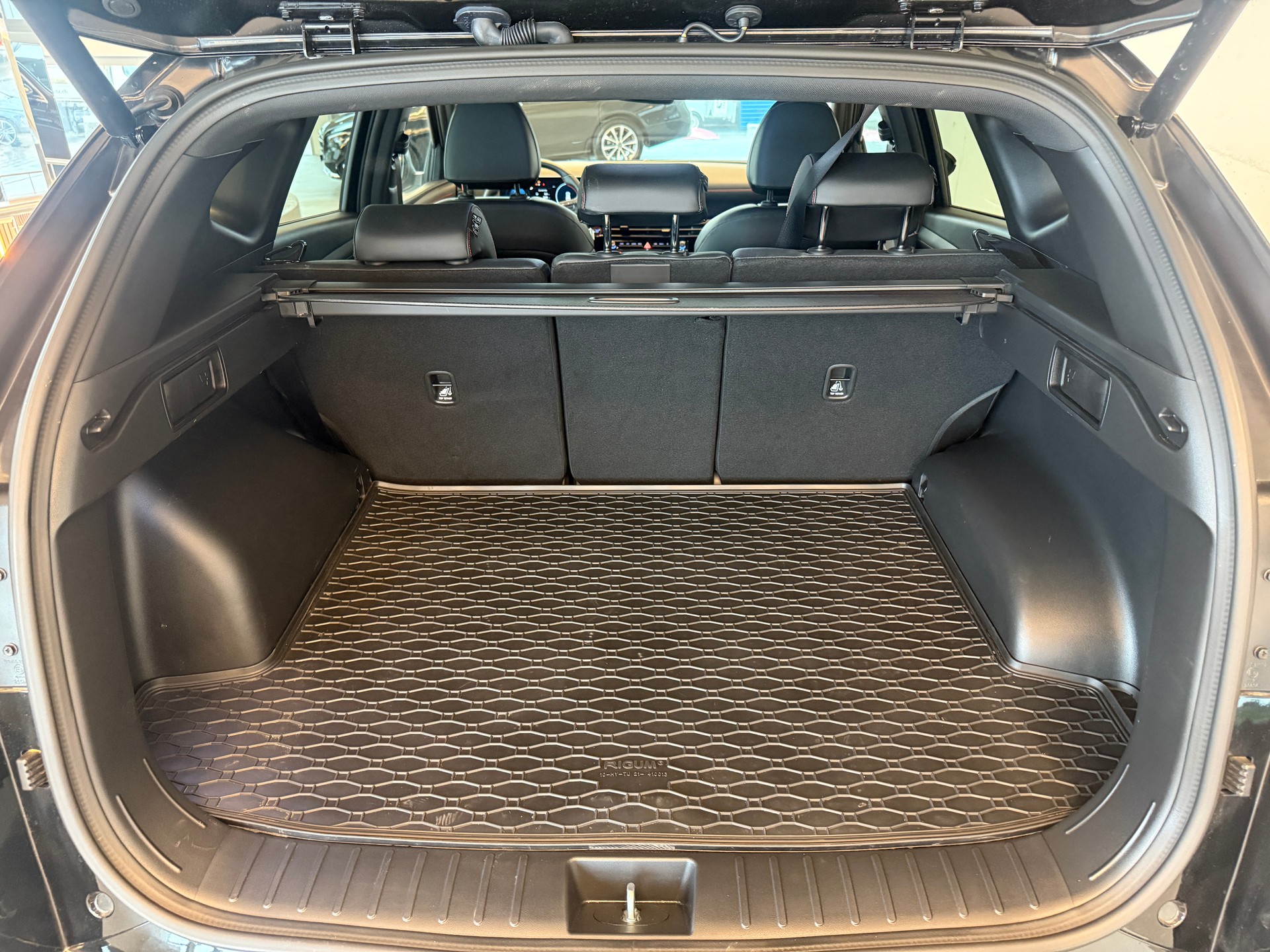 HYUNDAI Tucson 1.6 TGDI PHEV N-Line 4WD-image-14