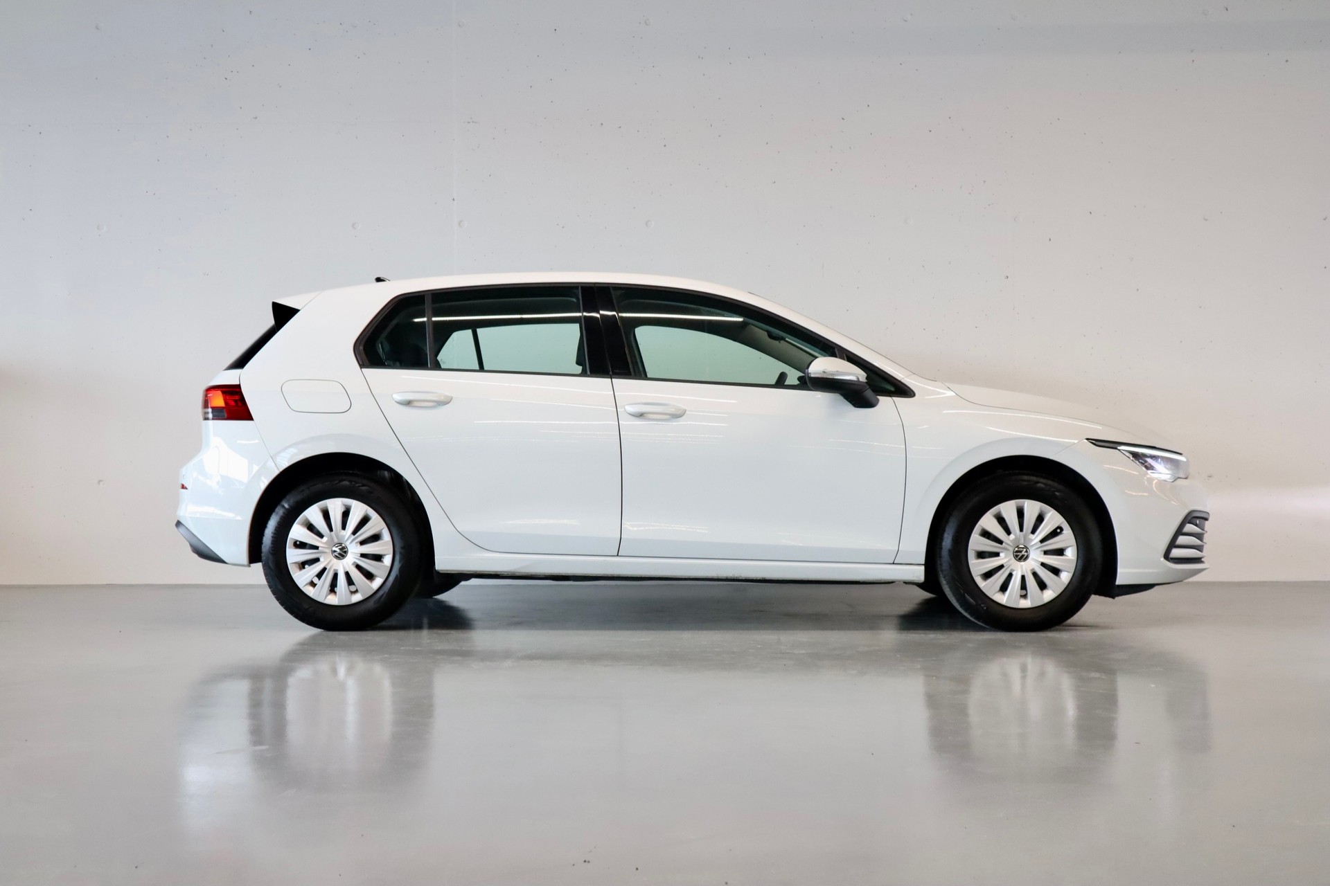 VW Golf 1.0 TSI Value-image-3