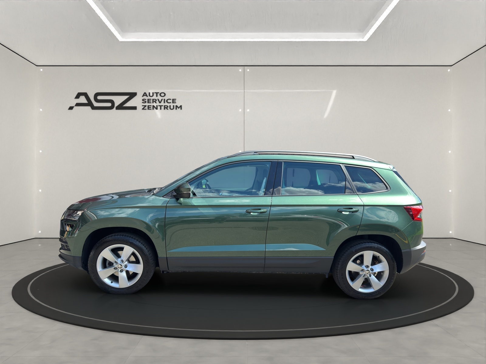 SKODA Karoq 1.5 TSI Ambition DSG-image-1
