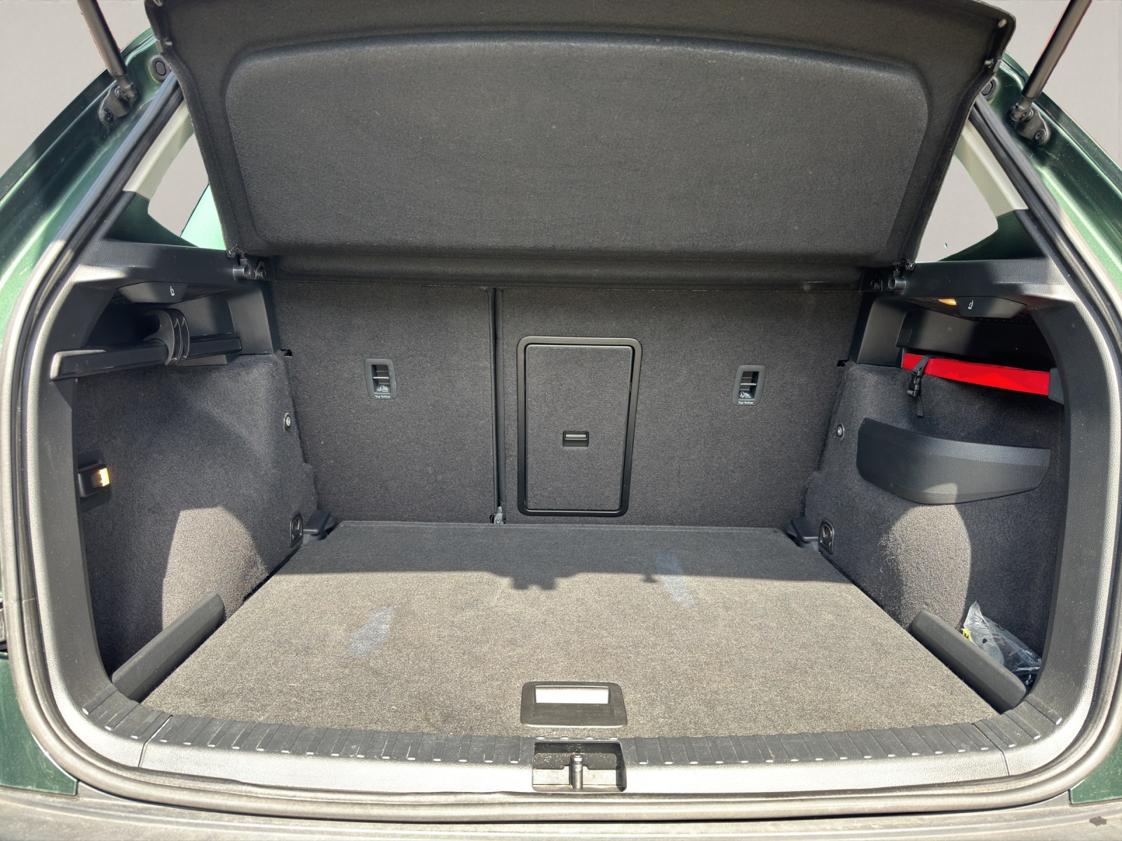 SKODA Karoq 1.5 TSI Ambition DSG-image-4
