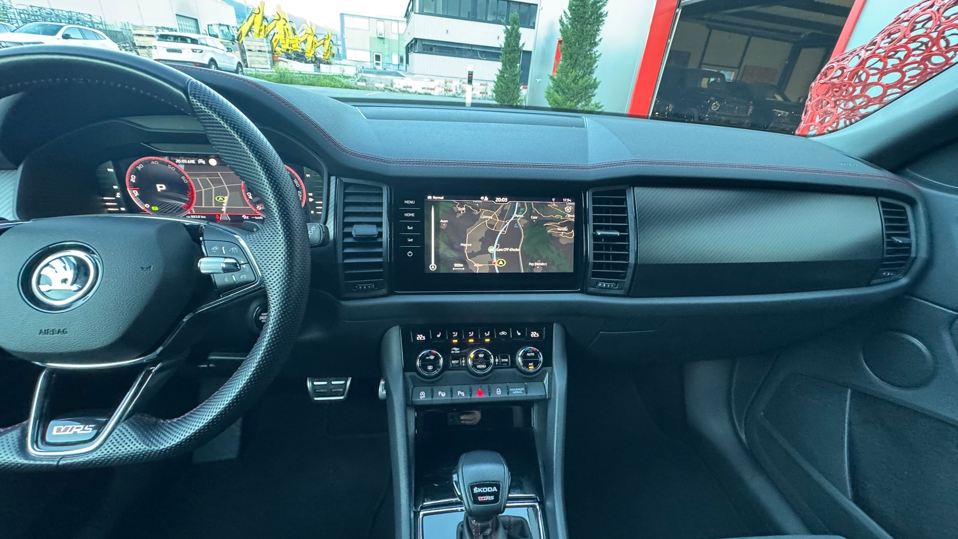 SKODA Kodiaq 2.0 TSI 4x4 RS-image-13