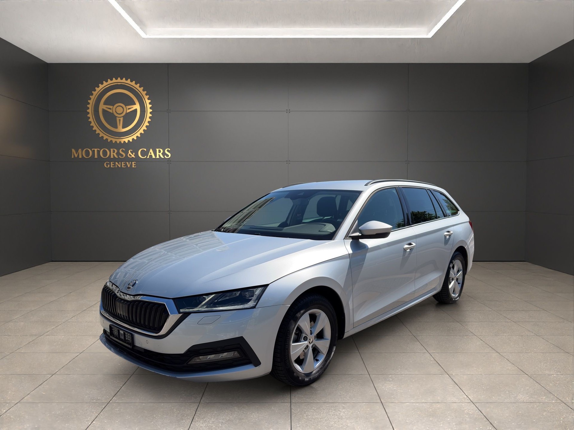 SKODA Octavia Combi 1.5 TSI mHEV DSG Ambition