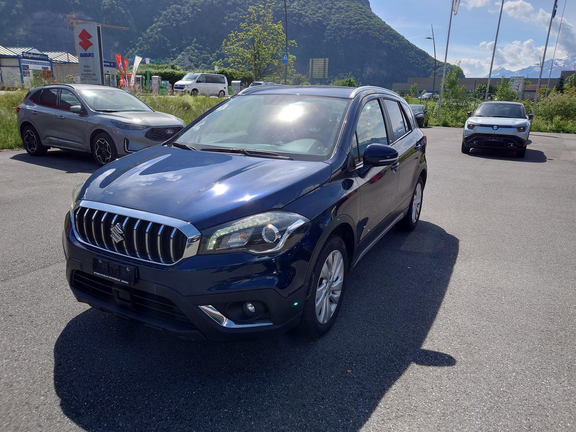 SUZUKI SX4 S-Cross 1.4 T Generation Hybrid 4x4-showroom-element-1