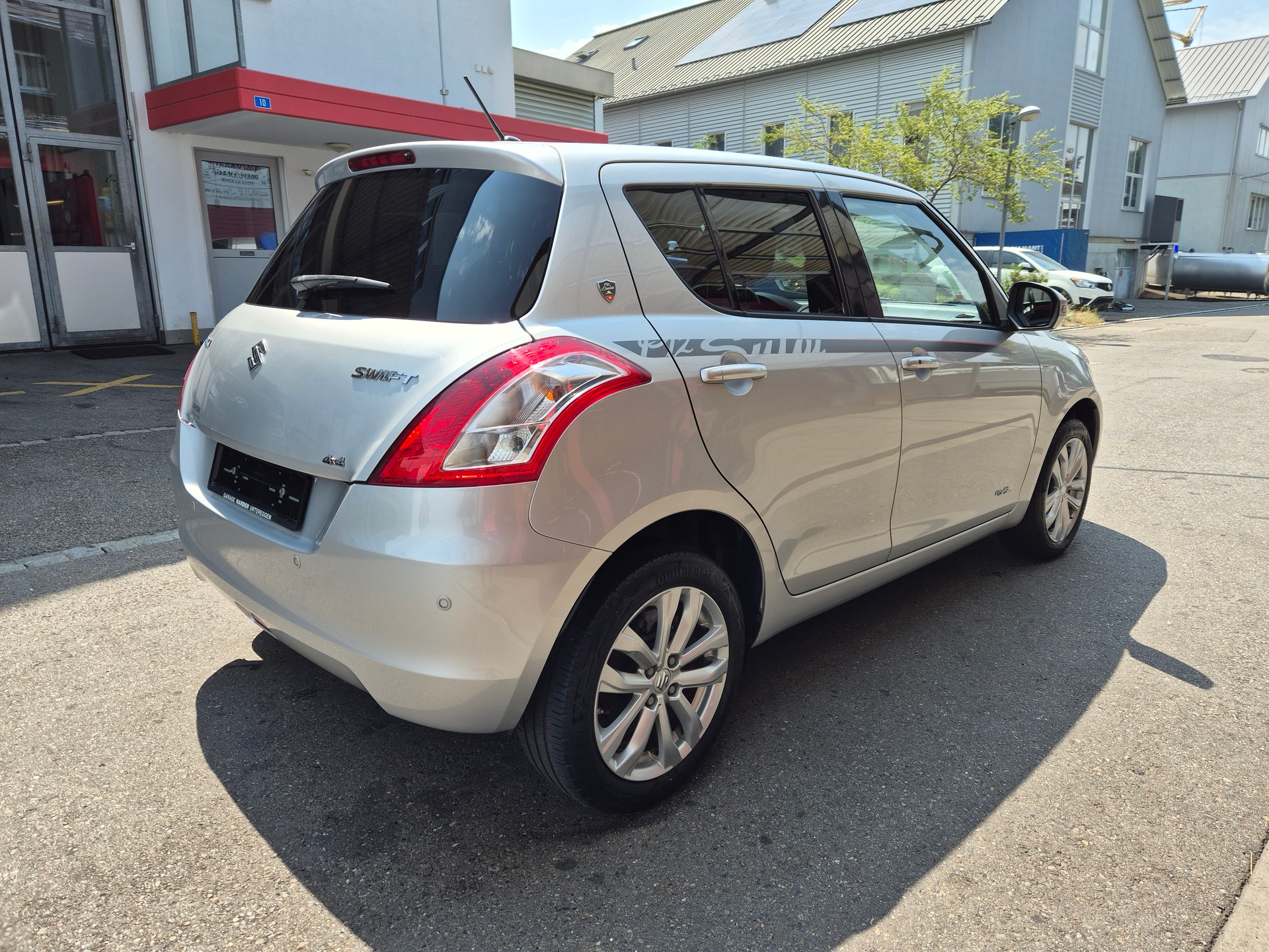 SUZUKI Swift 1.2i 16V PizSulai Top 4x4-image-3