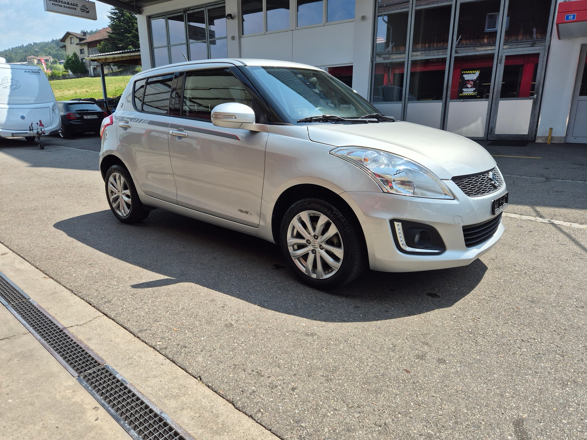 SUZUKI Swift 1.2i 16V PizSulai Top 4x4-image-1
