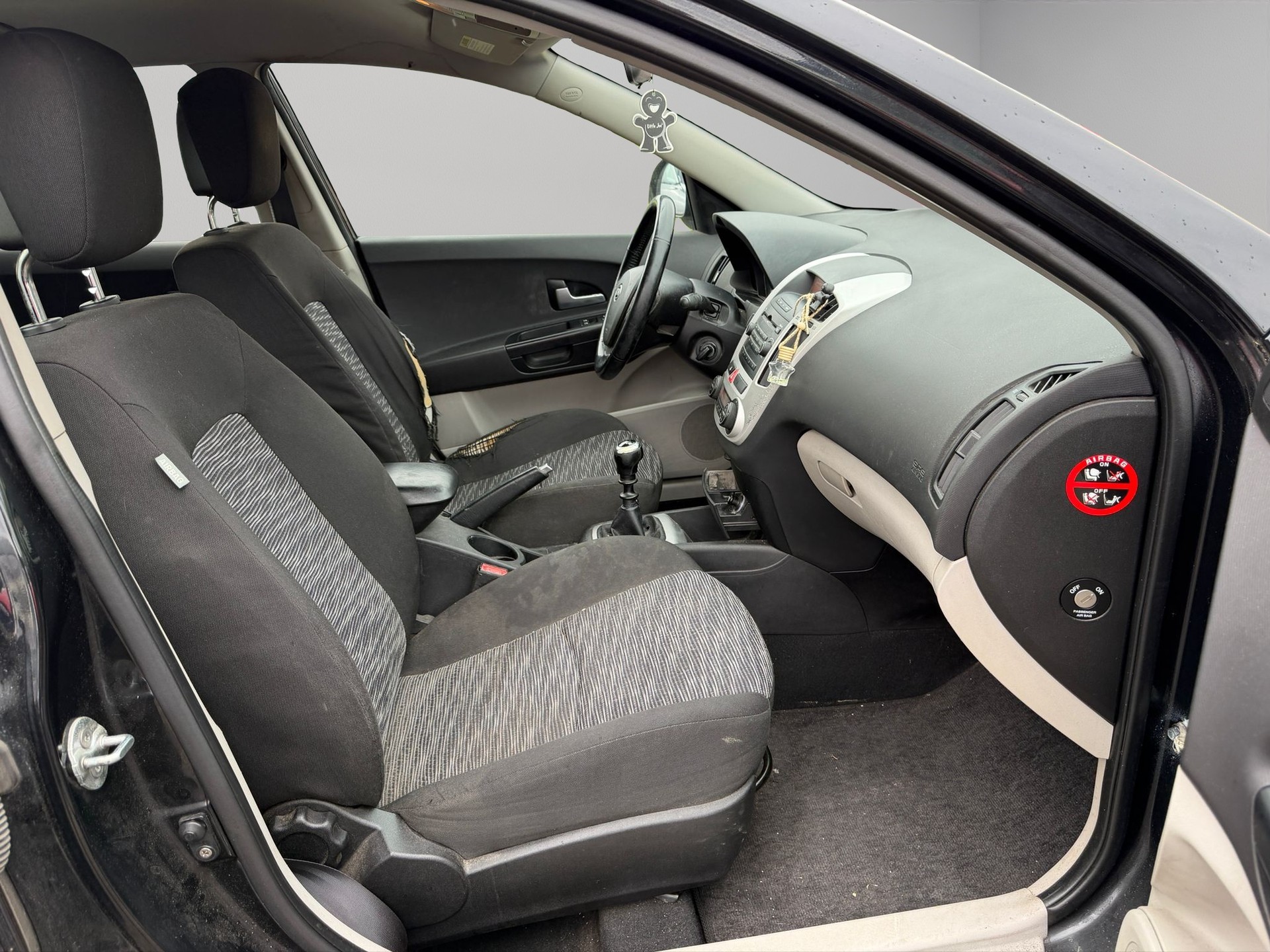 KIA Cee'd 1.6 16V Trend-image-9