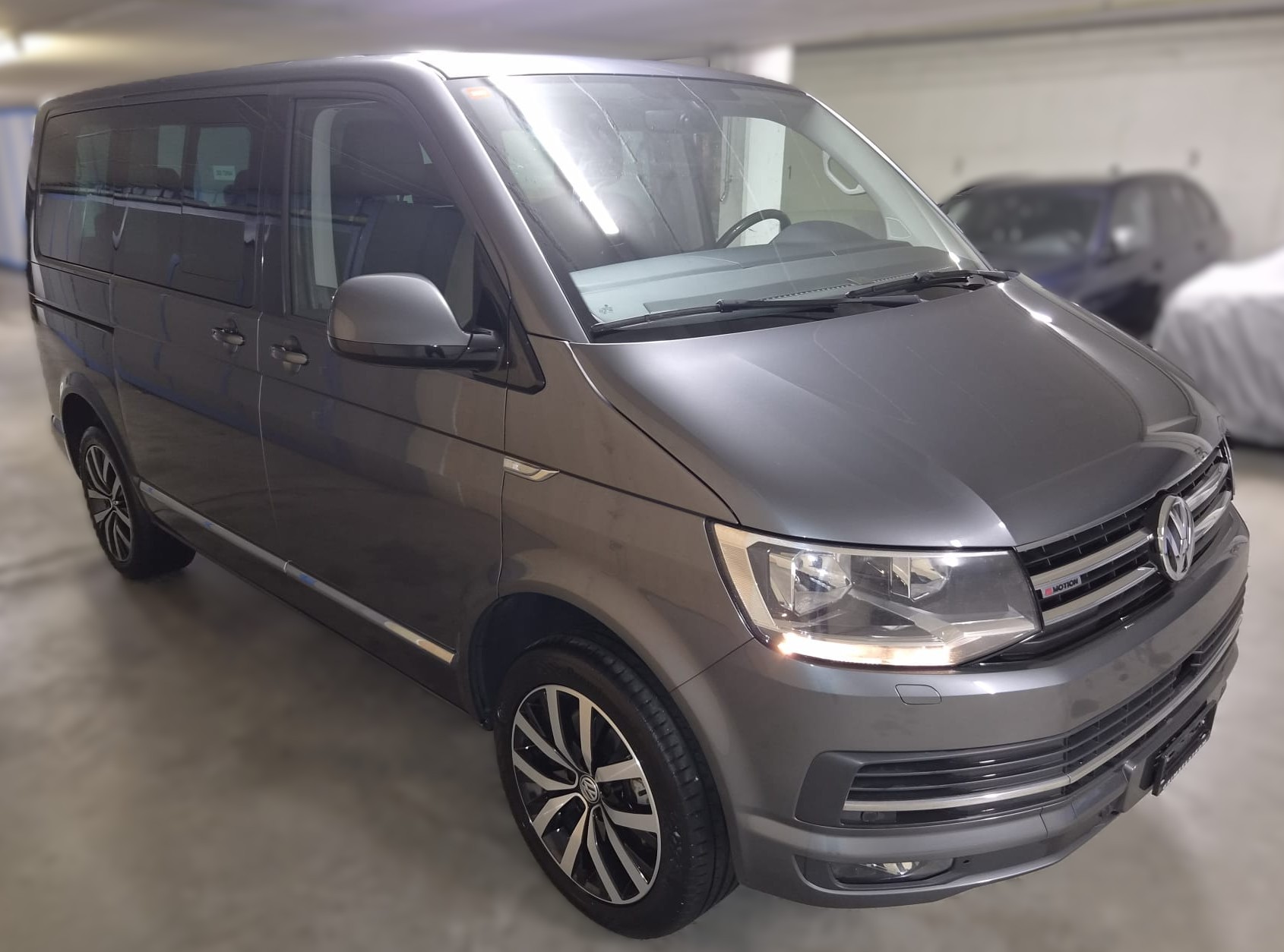 VW T6 Multivan 2.0 Bi-TDI Highline 4Motion-image-0