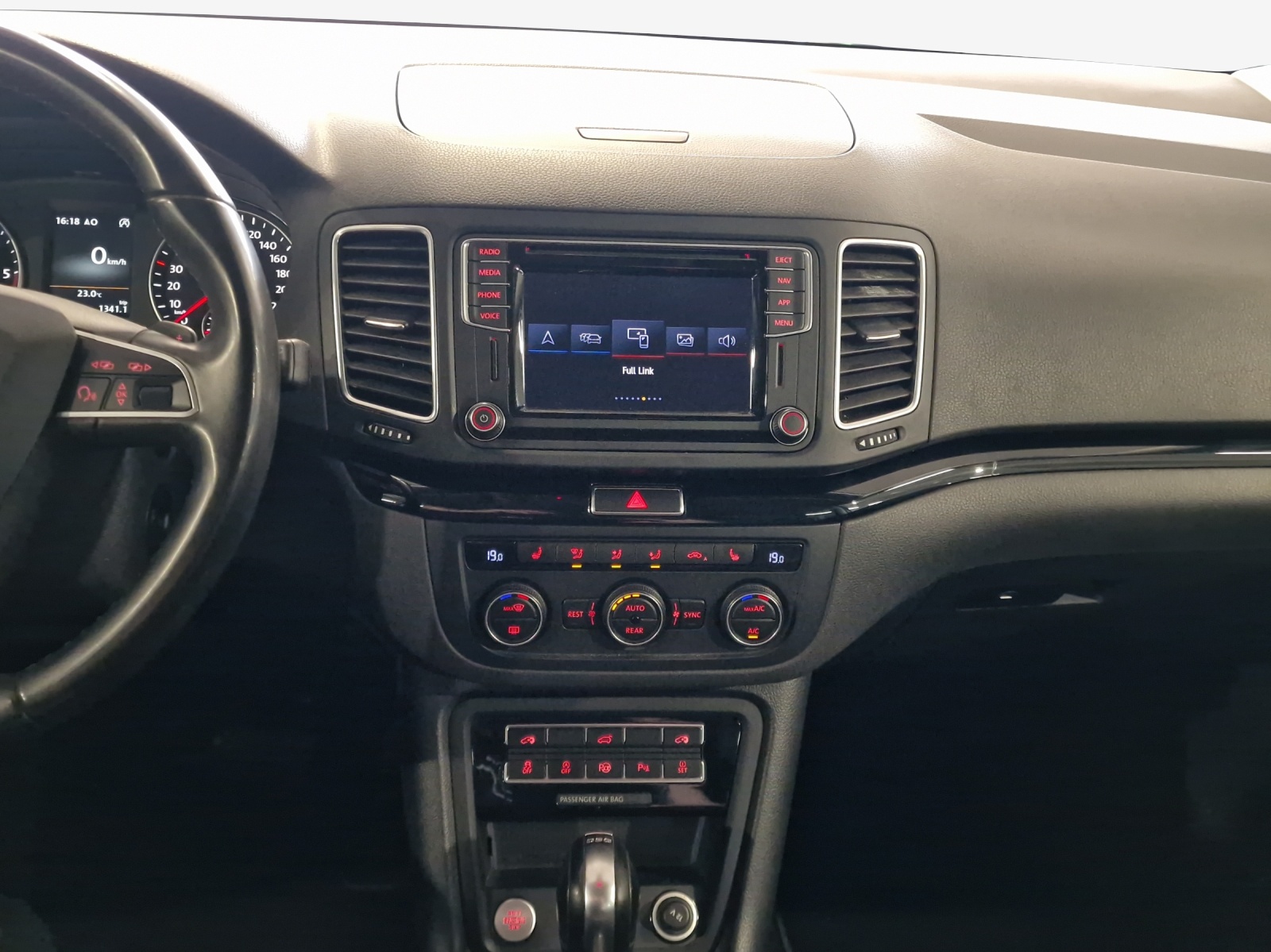 SEAT Alhambra 2.0 TDI 4Drive Style-image-10