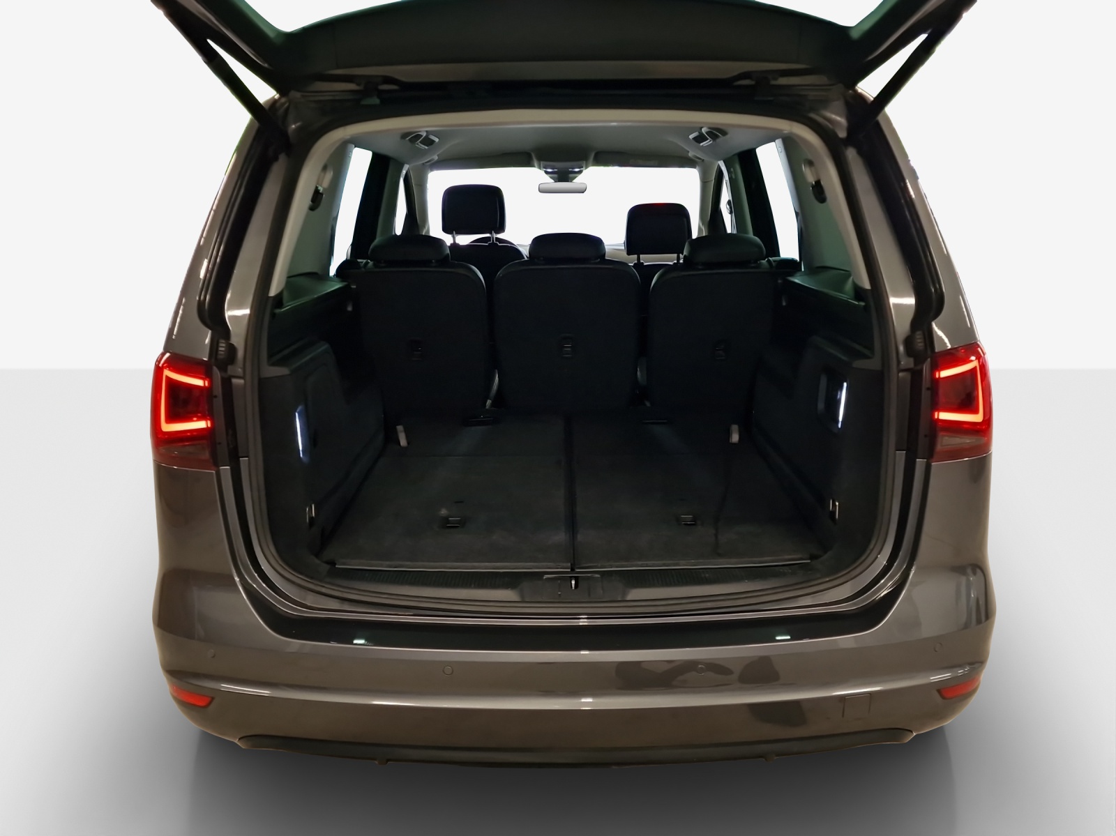 SEAT Alhambra 2.0 TDI 4Drive Style-image-13