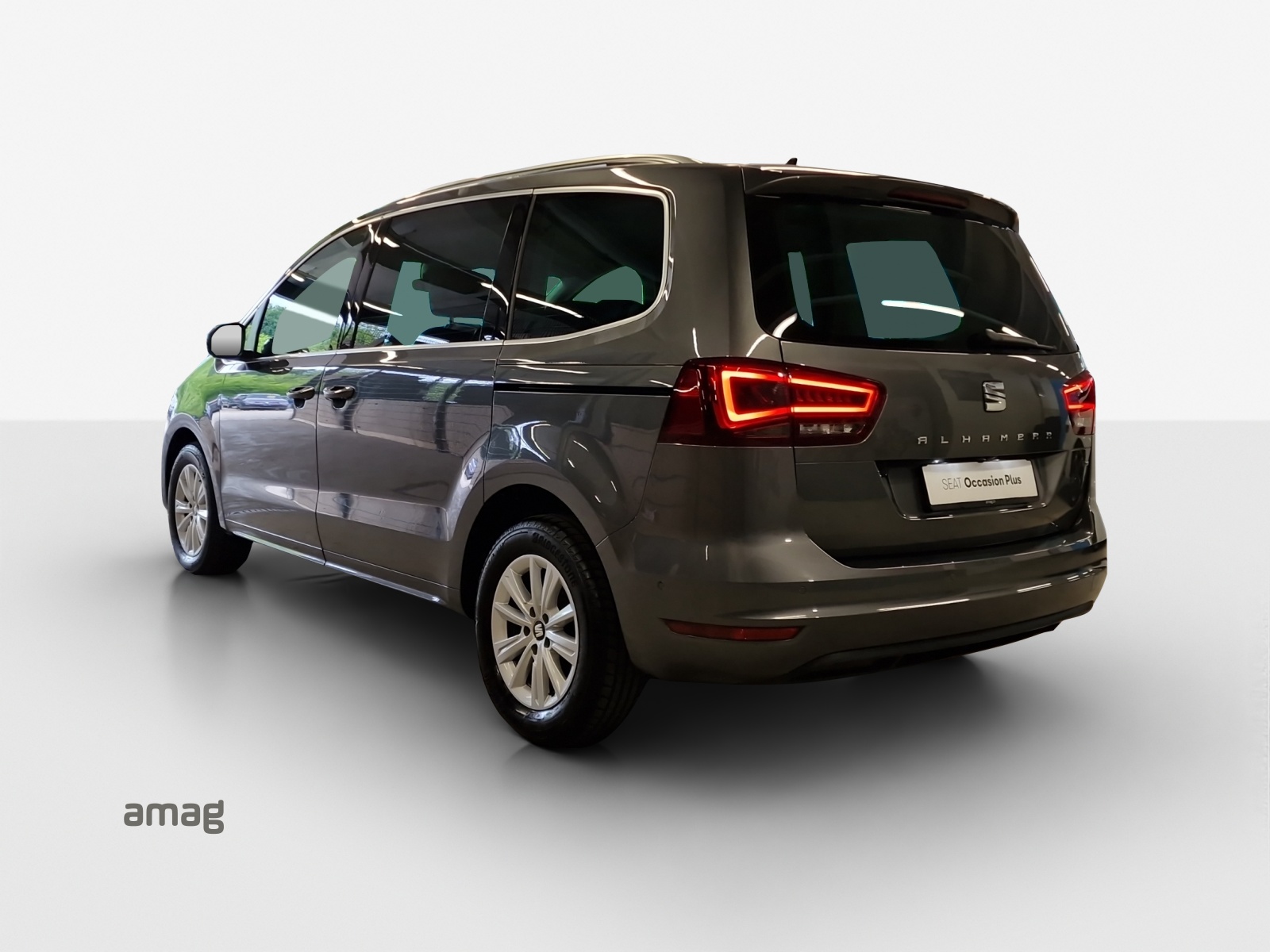 SEAT Alhambra 2.0 TDI 4Drive Style-image-2