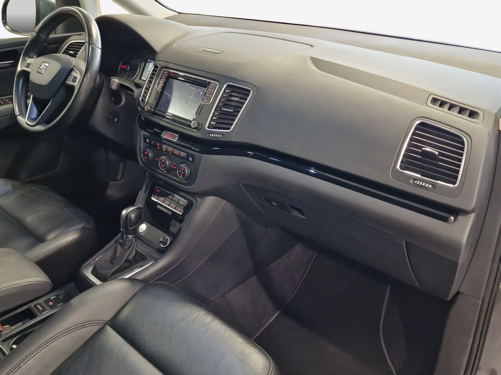 SEAT Alhambra 2.0 TDI 4Drive Style-image-14