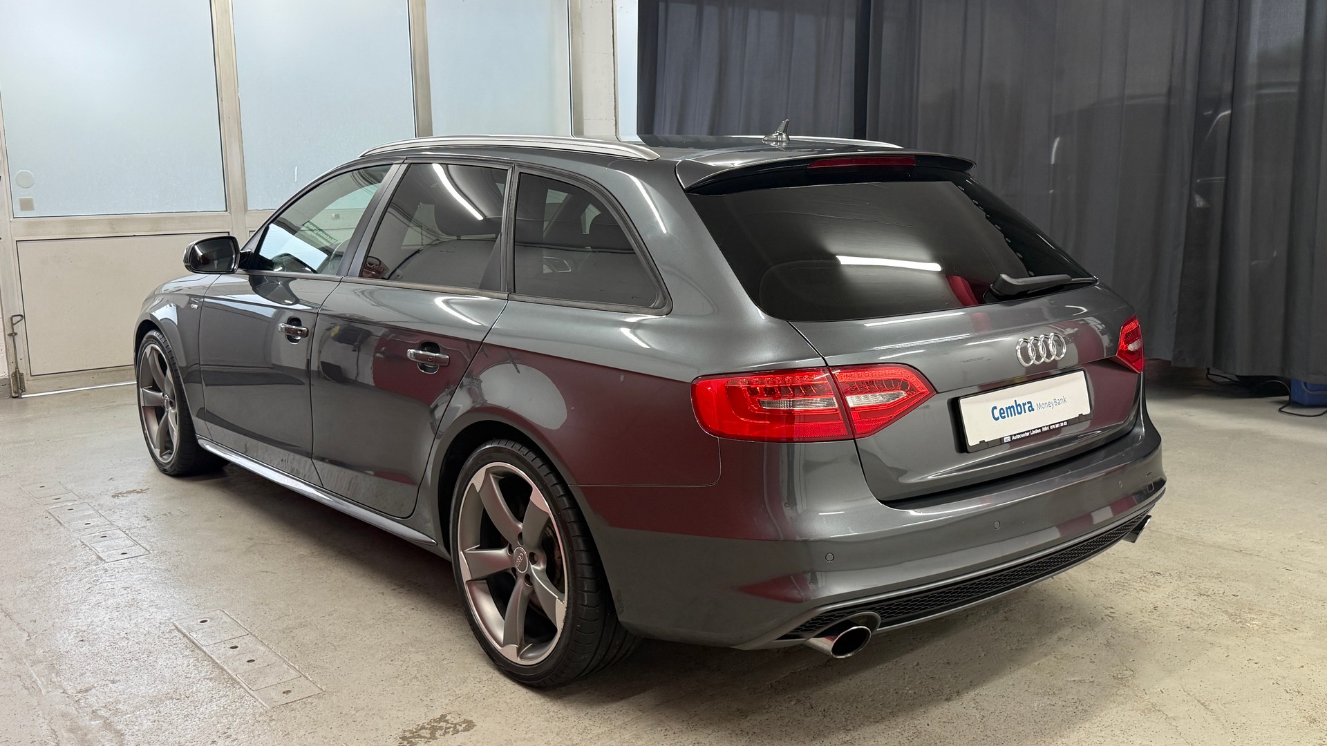 AUDI A4 Avant 2.0 TFSI quattro s-tronic S-Line/aus 1 Hand/Audi Service/mit Abstandsregler/DAB/8F, 1 J. / 20000km Garantie-image-6