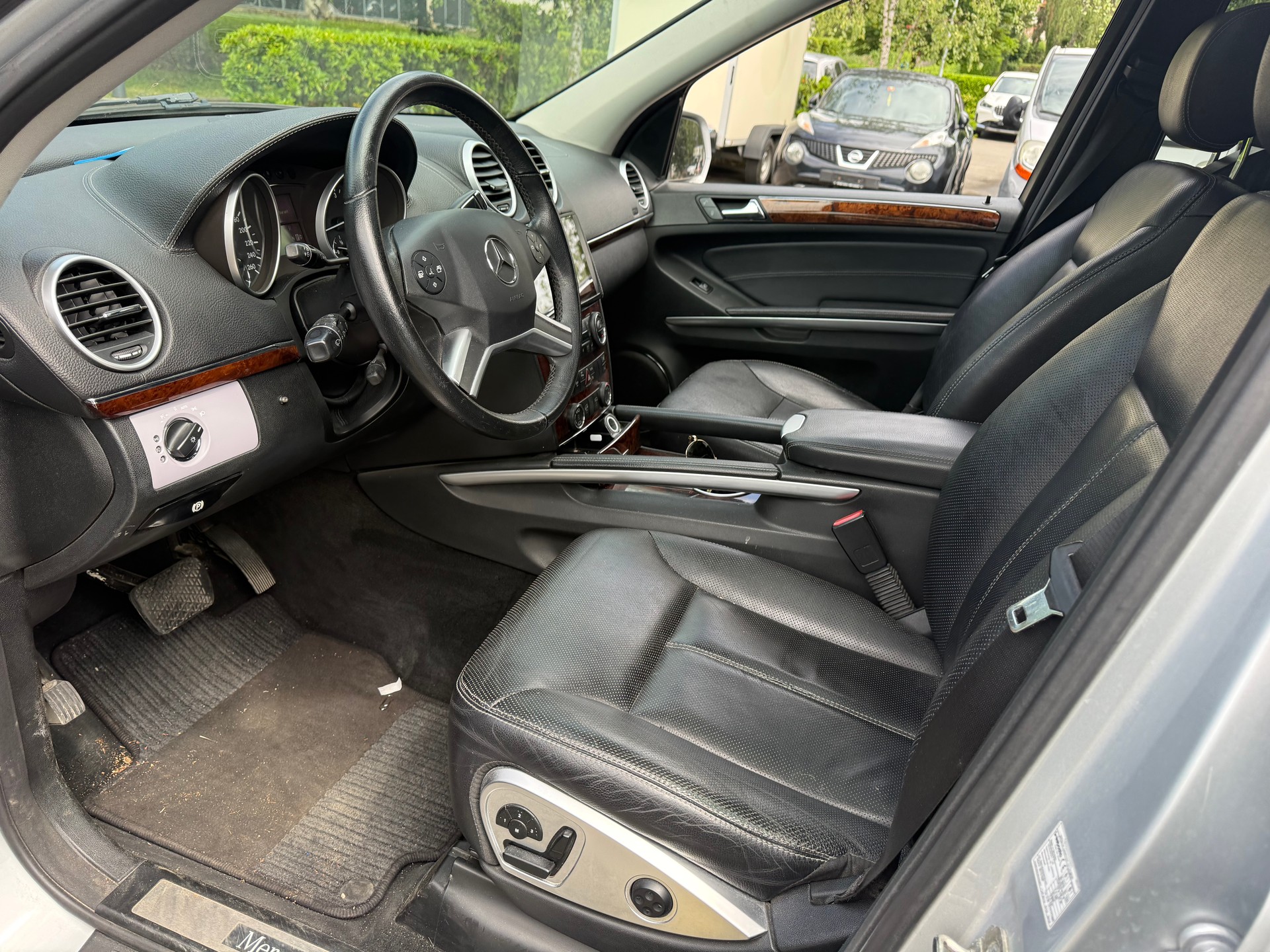 MERCEDES-BENZ GL 320 CDI 4Matic 7G-Tronic-image-10