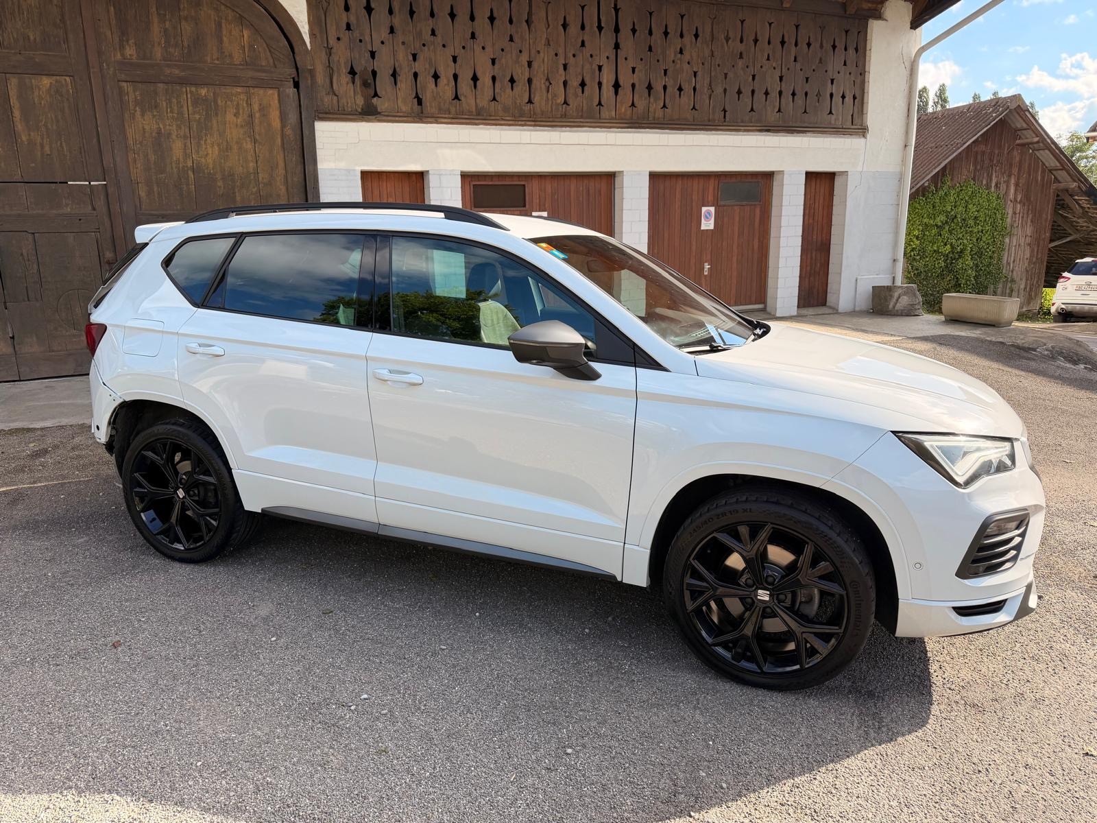 SEAT Ateca 2.0 TSI FR 4Drive DSG-image-1