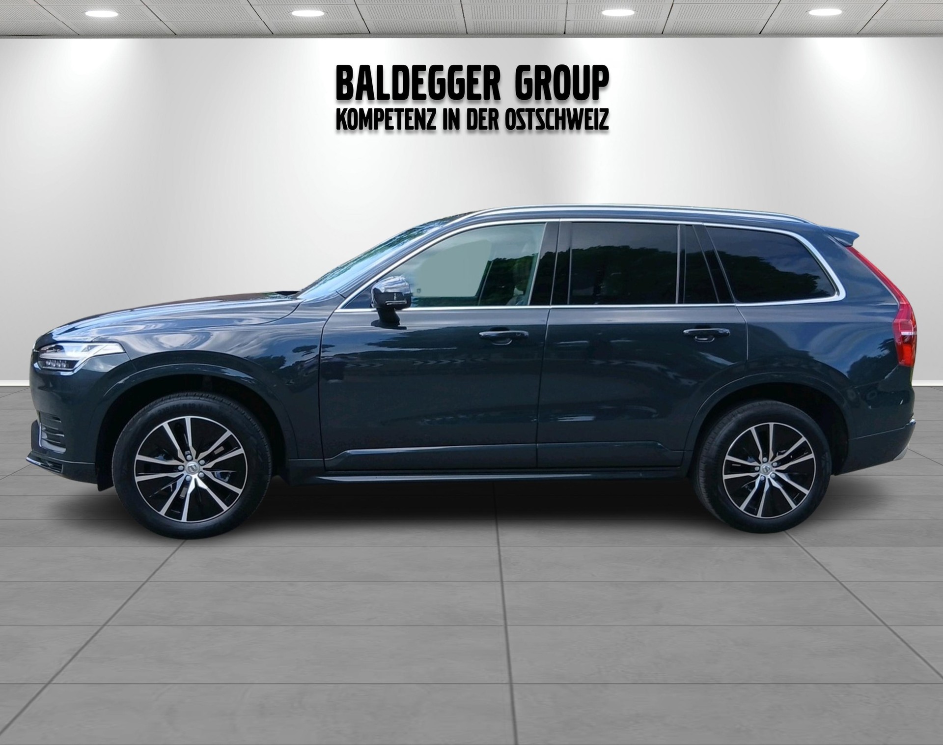 VOLVO XC90 2.0 B5 MH Momentum 7P. AW-image-8