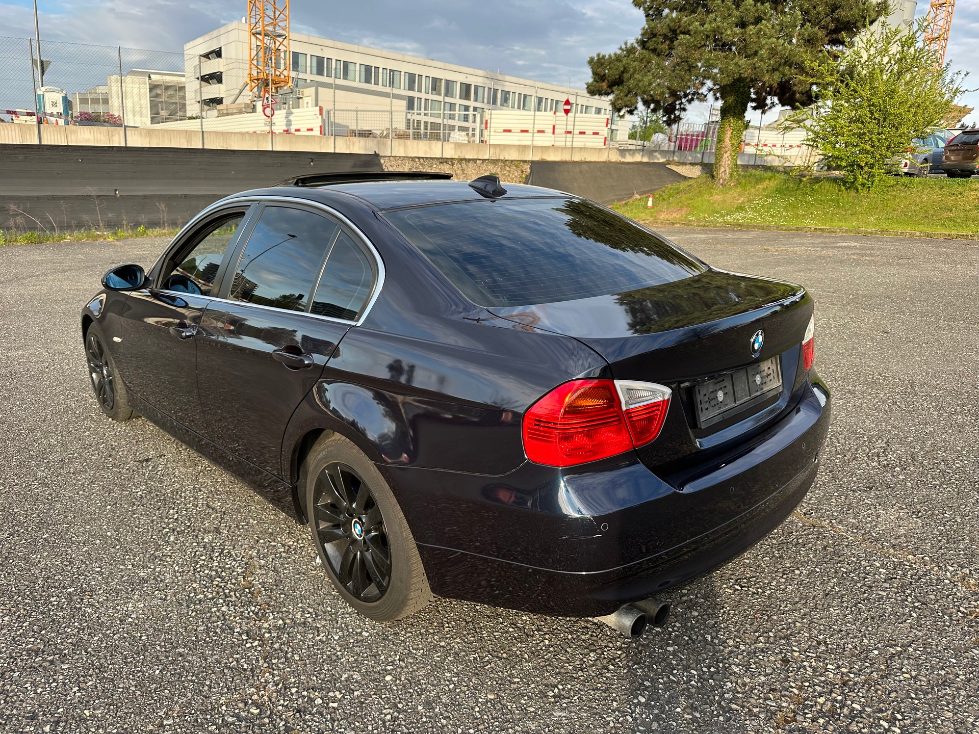 BMW 325xi more4you-image-4