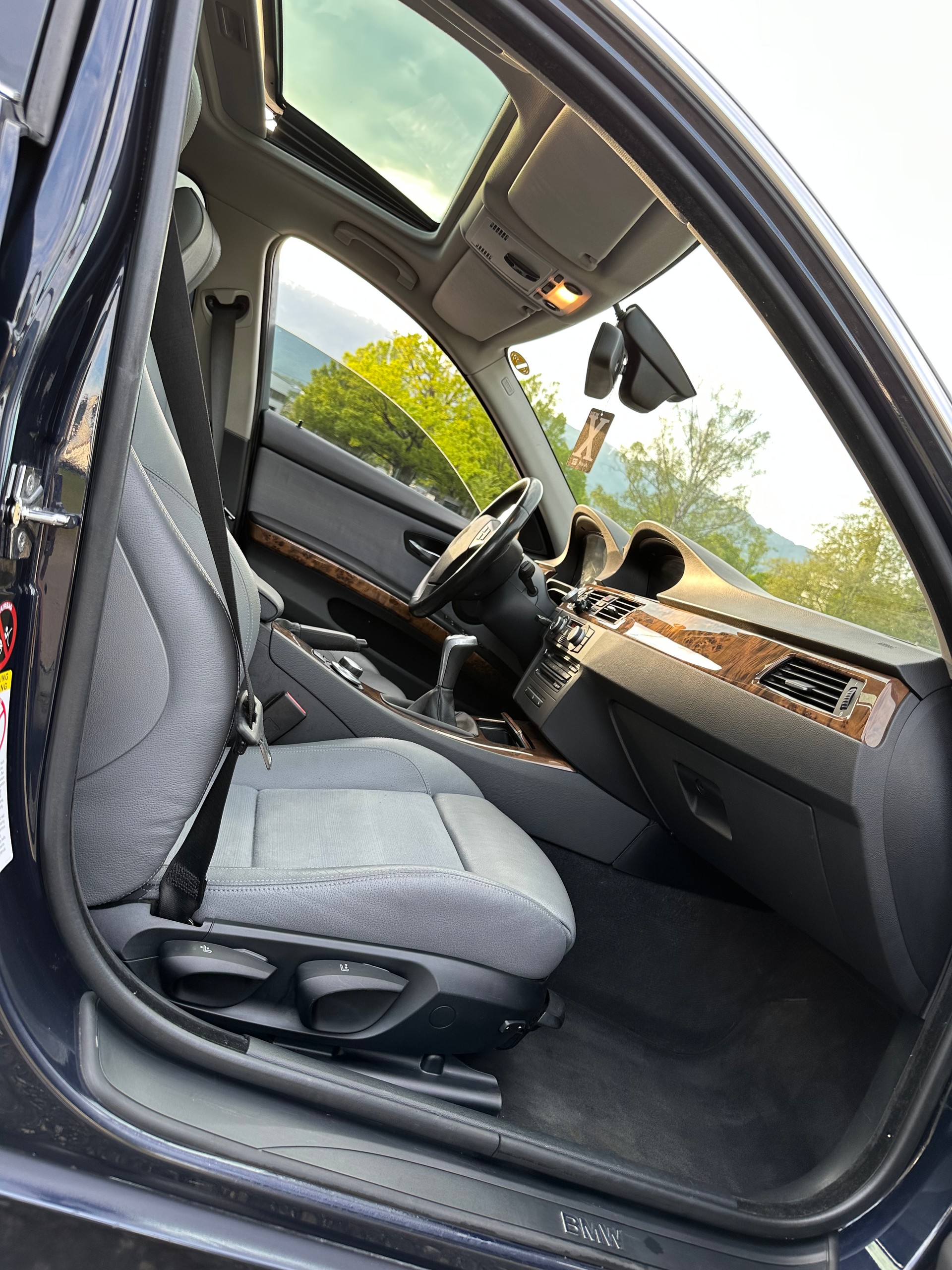 BMW 325xi more4you-image-7