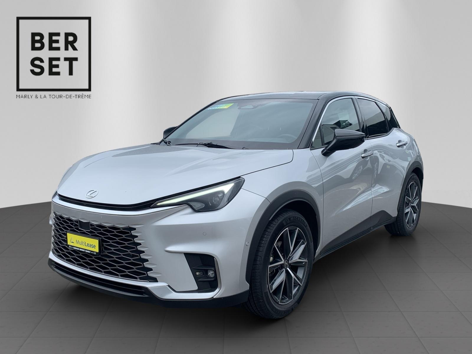 LEXUS LBX 1.5 Hybrid Cool AWD-image-0