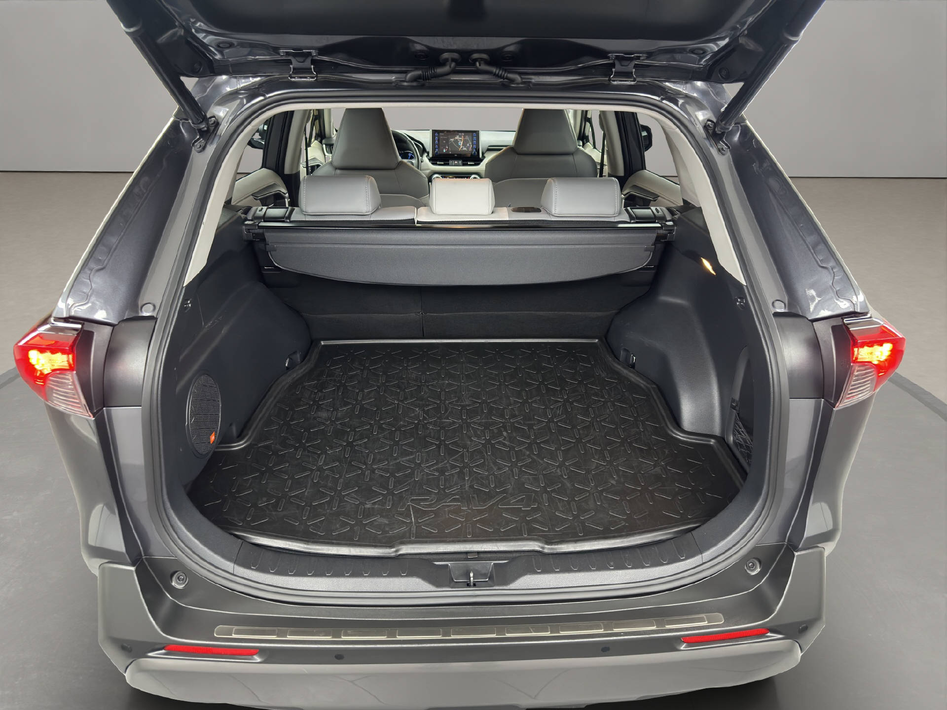 TOYOTA RAV-4 2.5 HEV Premium-image-11