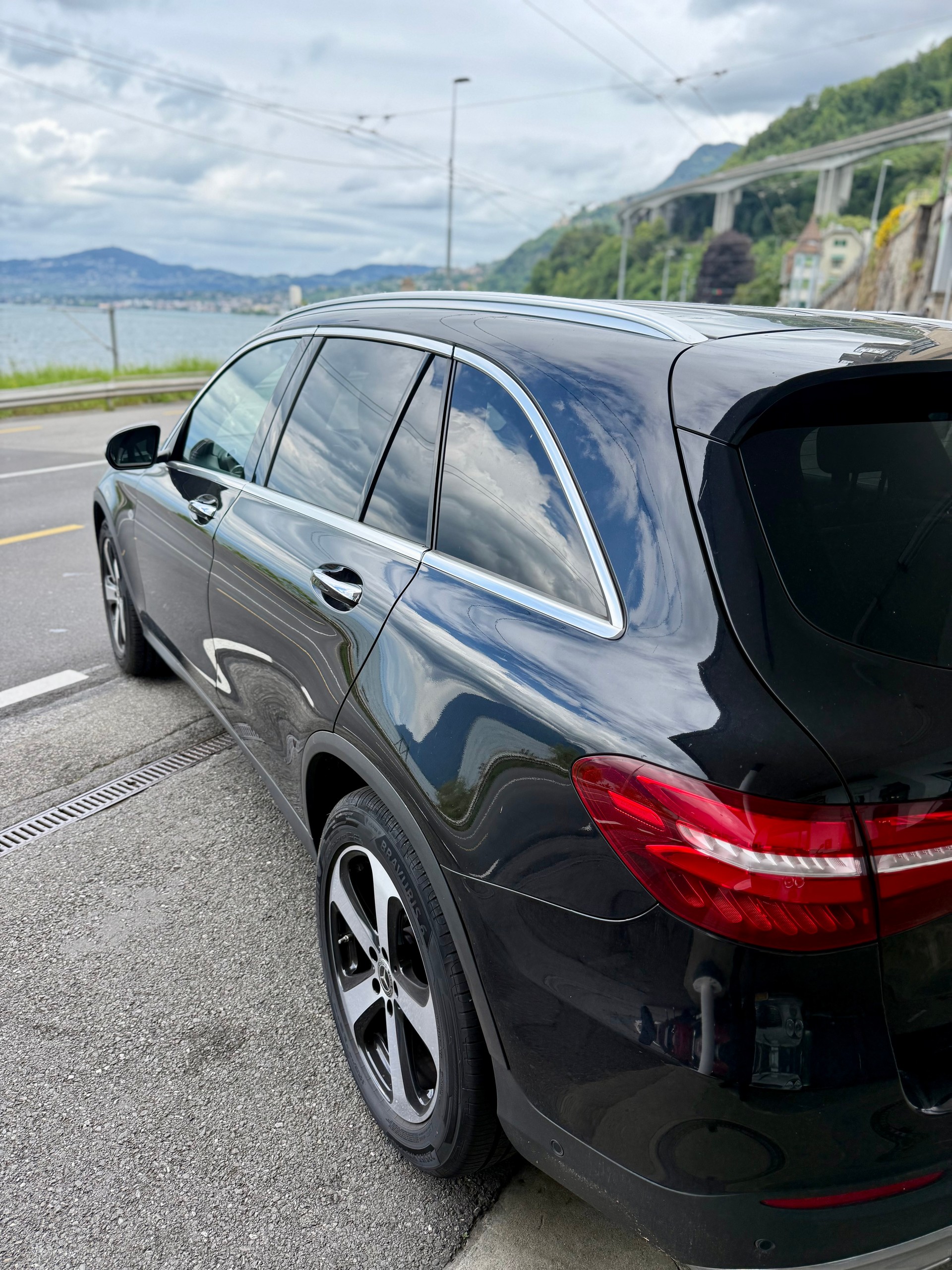 MERCEDES-BENZ GLC 250 d Exclusive 4Matic 9G-Tronic-image-5