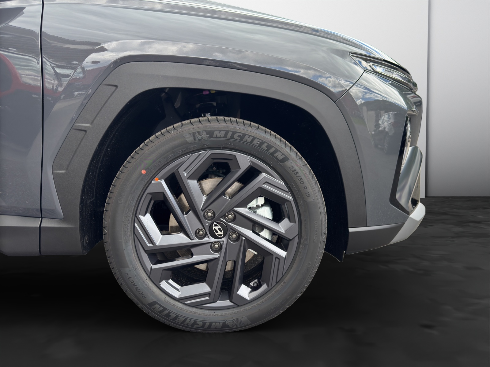 HYUNDAI Tucson 1.6 T-GDi HEV Origo Blackline 4WD MY27-image-15