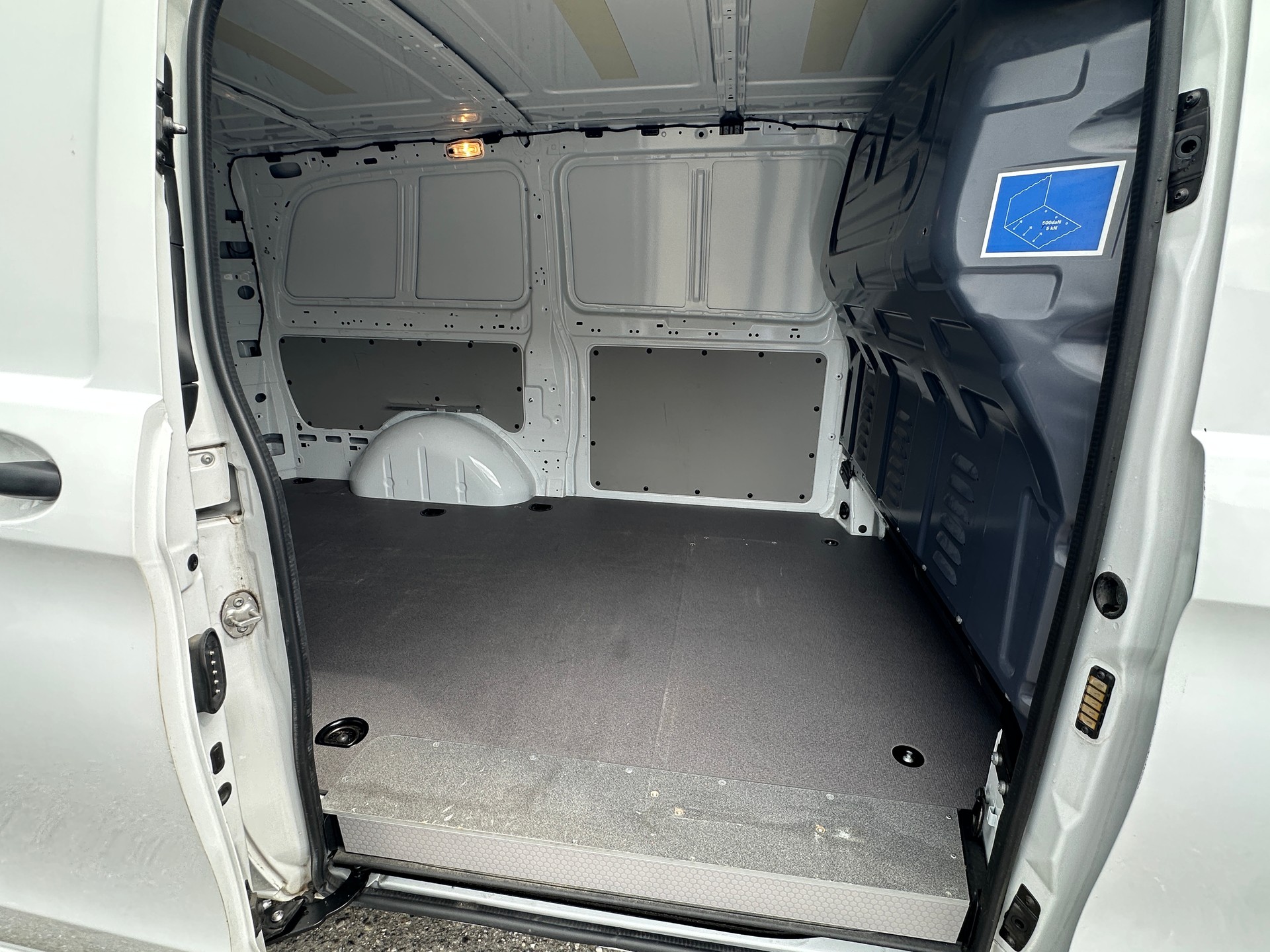 MERCEDES-BENZ Vito 114 CDI Lang FWD Pro-image-9