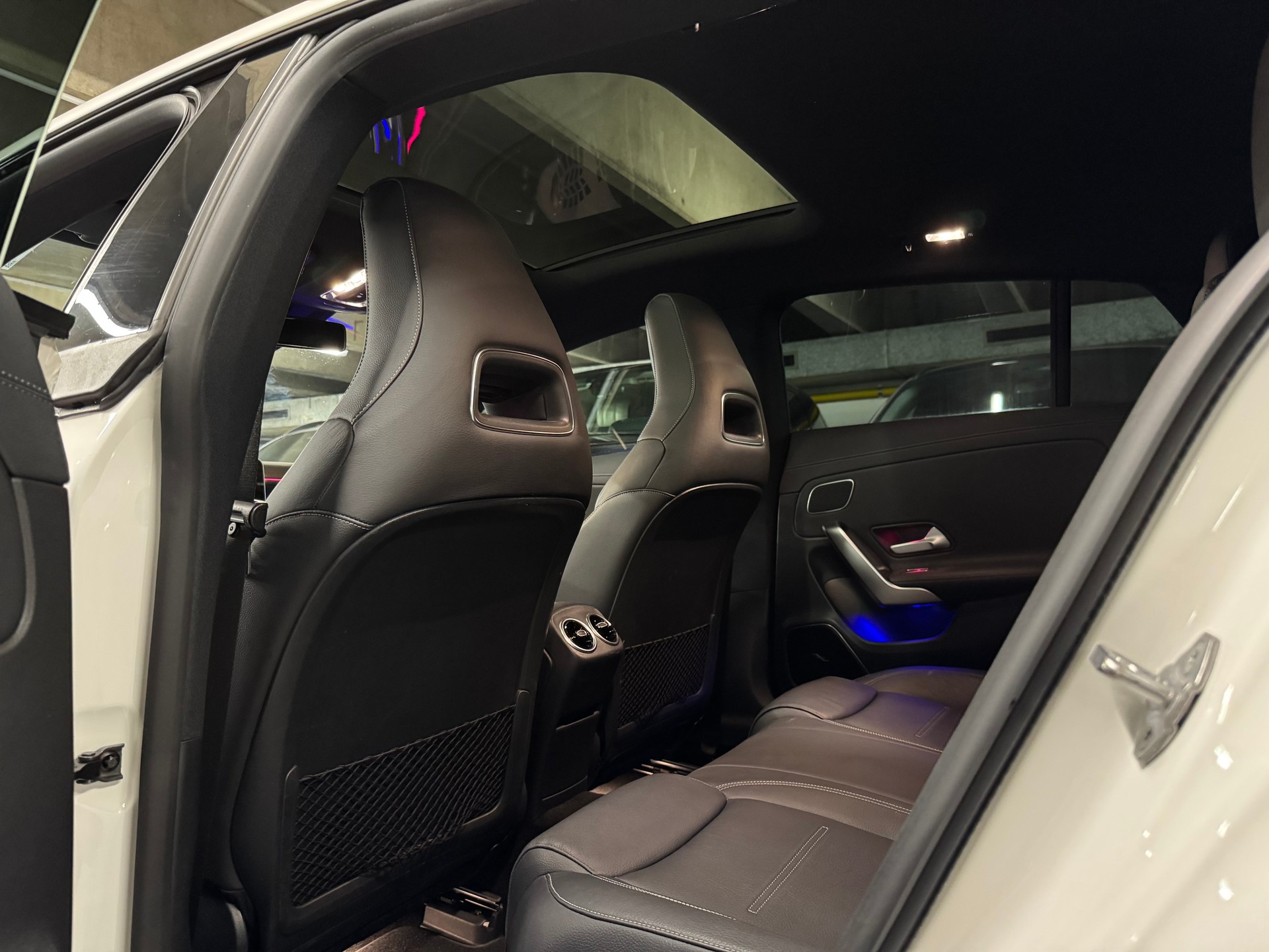 MERCEDES-BENZ CLA Shooting Brake 35 AMG 4Matic 7G-DCT-image-13
