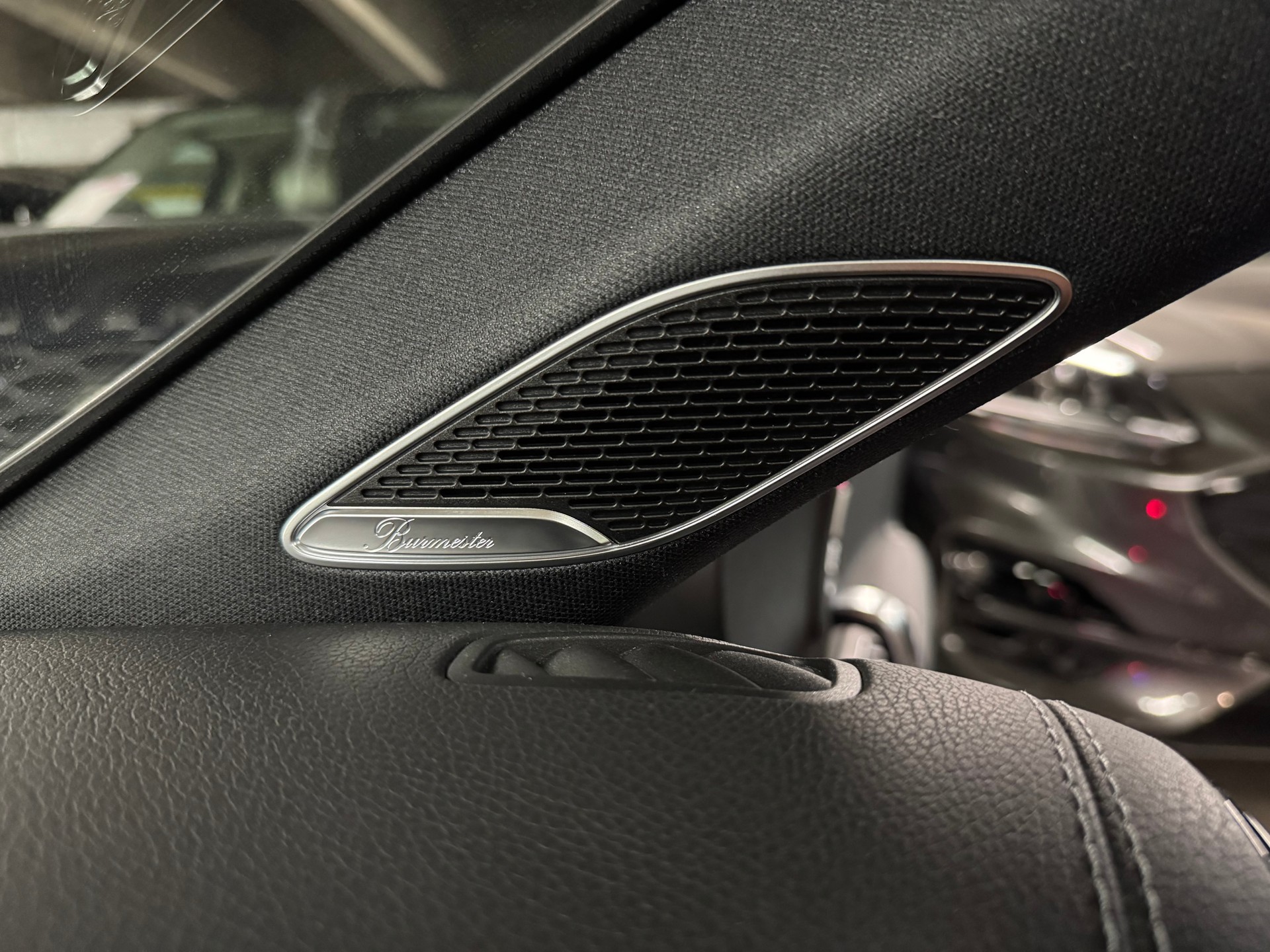 MERCEDES-BENZ CLA Shooting Brake 35 AMG 4Matic 7G-DCT-image-10