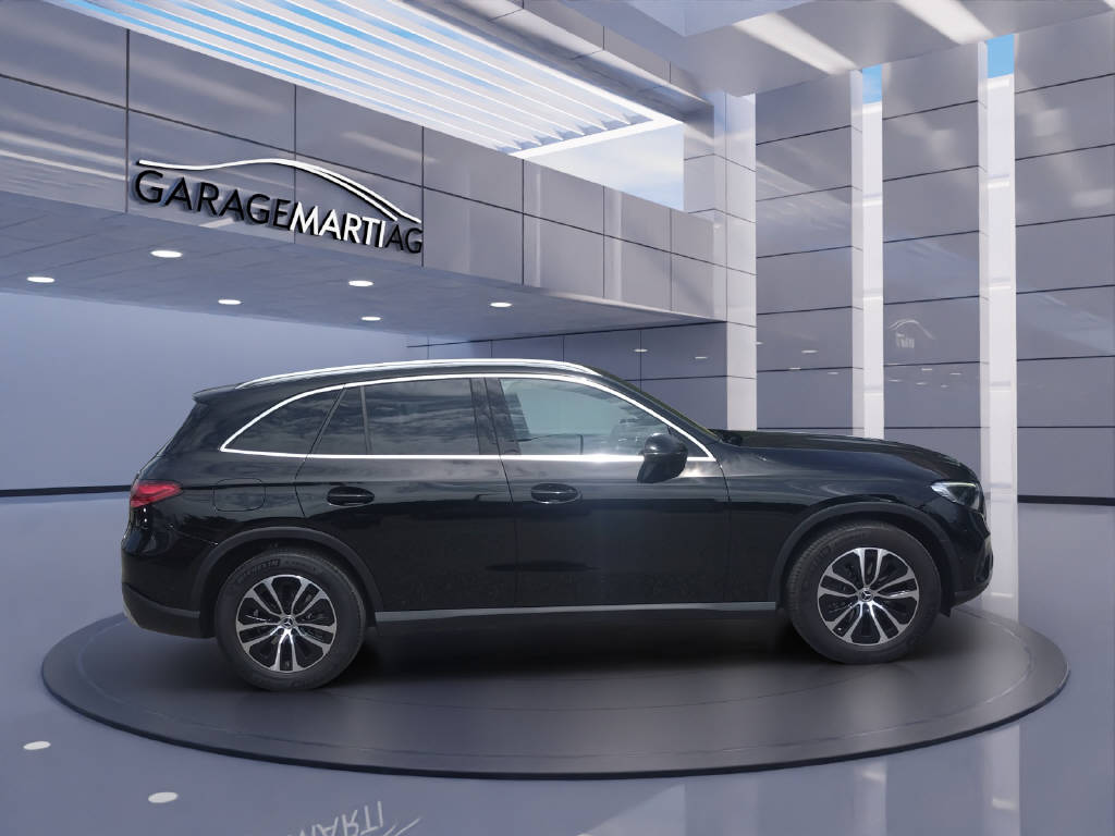 MERCEDES-BENZ GLC 200 Avantgarde 4matic-image-3