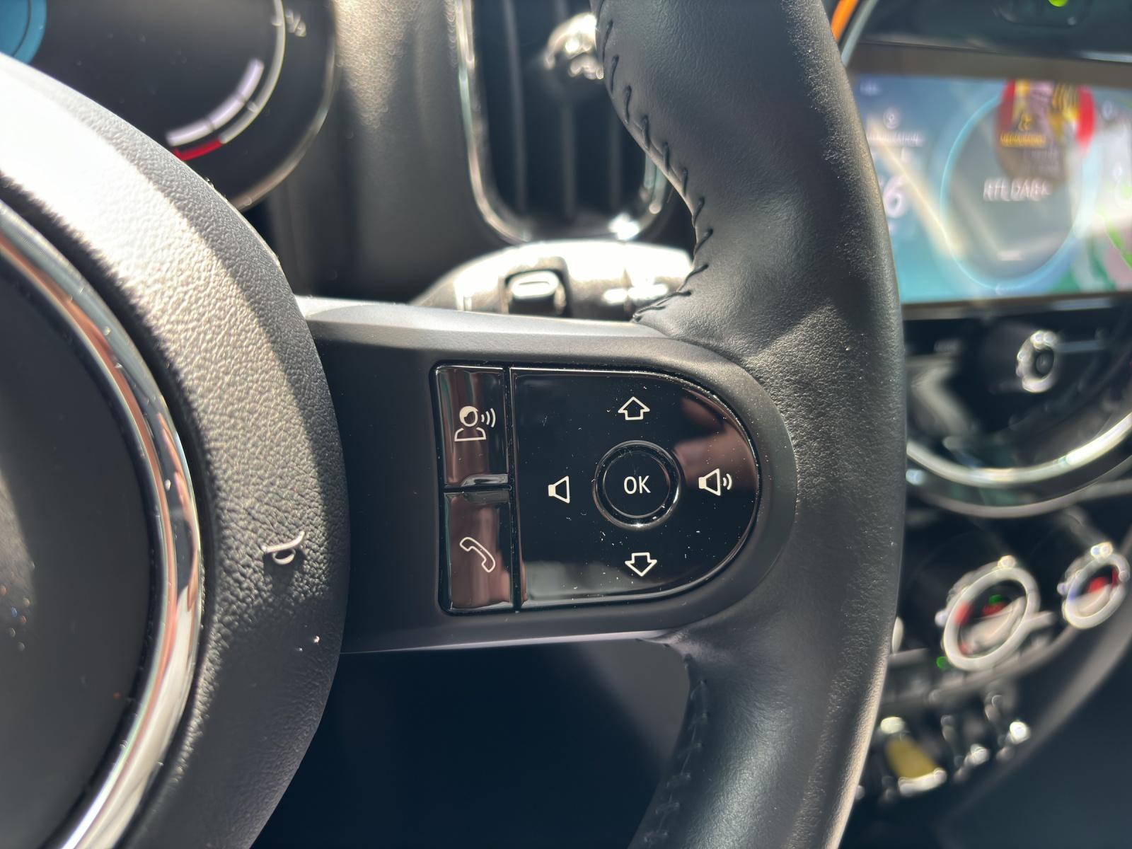 MINI Countryman F60 1.5i Cooper S E ALL4-image-14