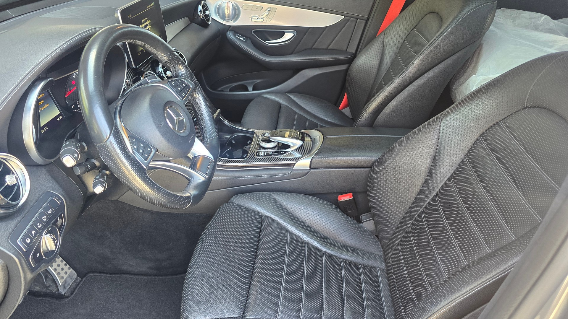 MERCEDES-BENZ GLC 43 AMG 4Matic 9G-Tronic-image-10