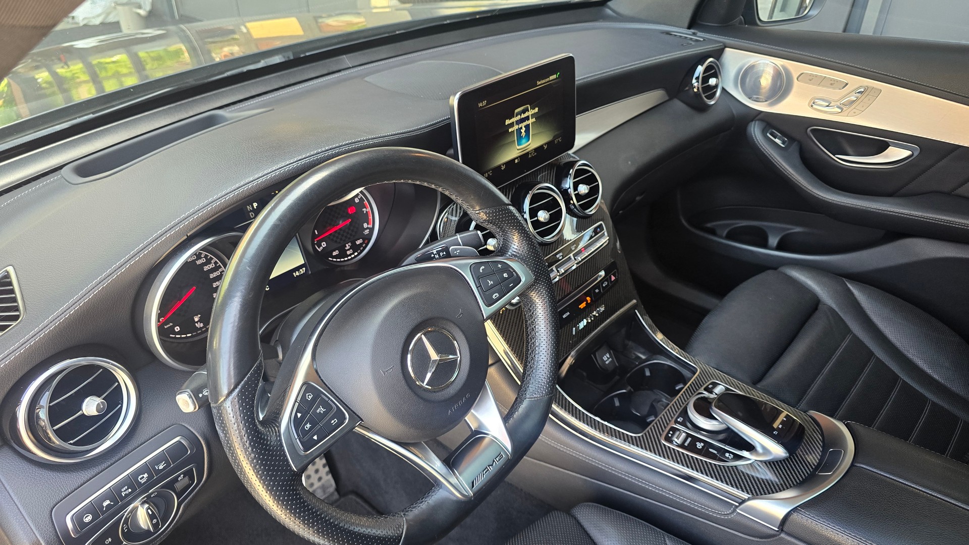 MERCEDES-BENZ GLC 43 AMG 4Matic 9G-Tronic-image-9