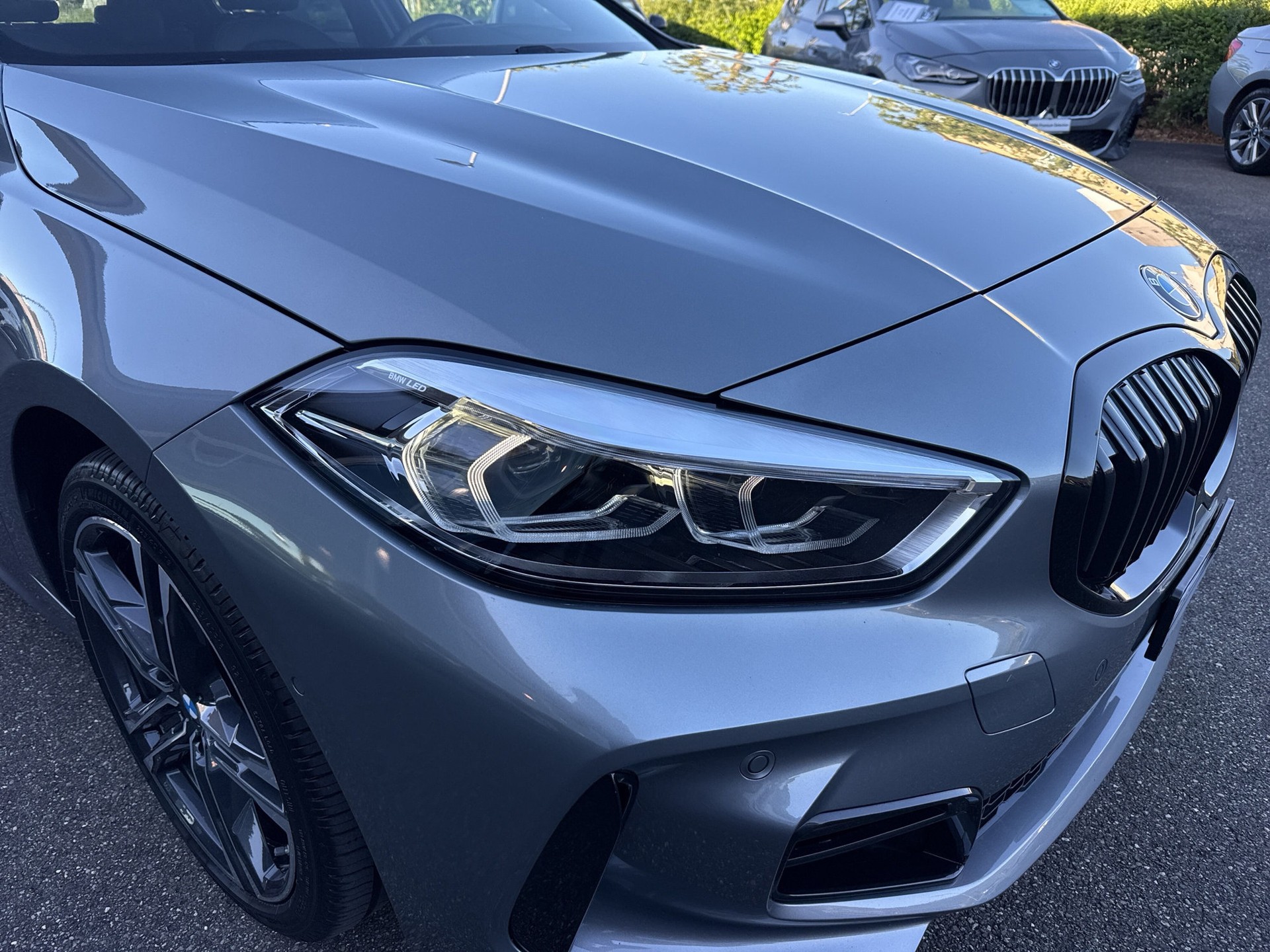 BMW 120i Pure M Sport Steptronic-image-17