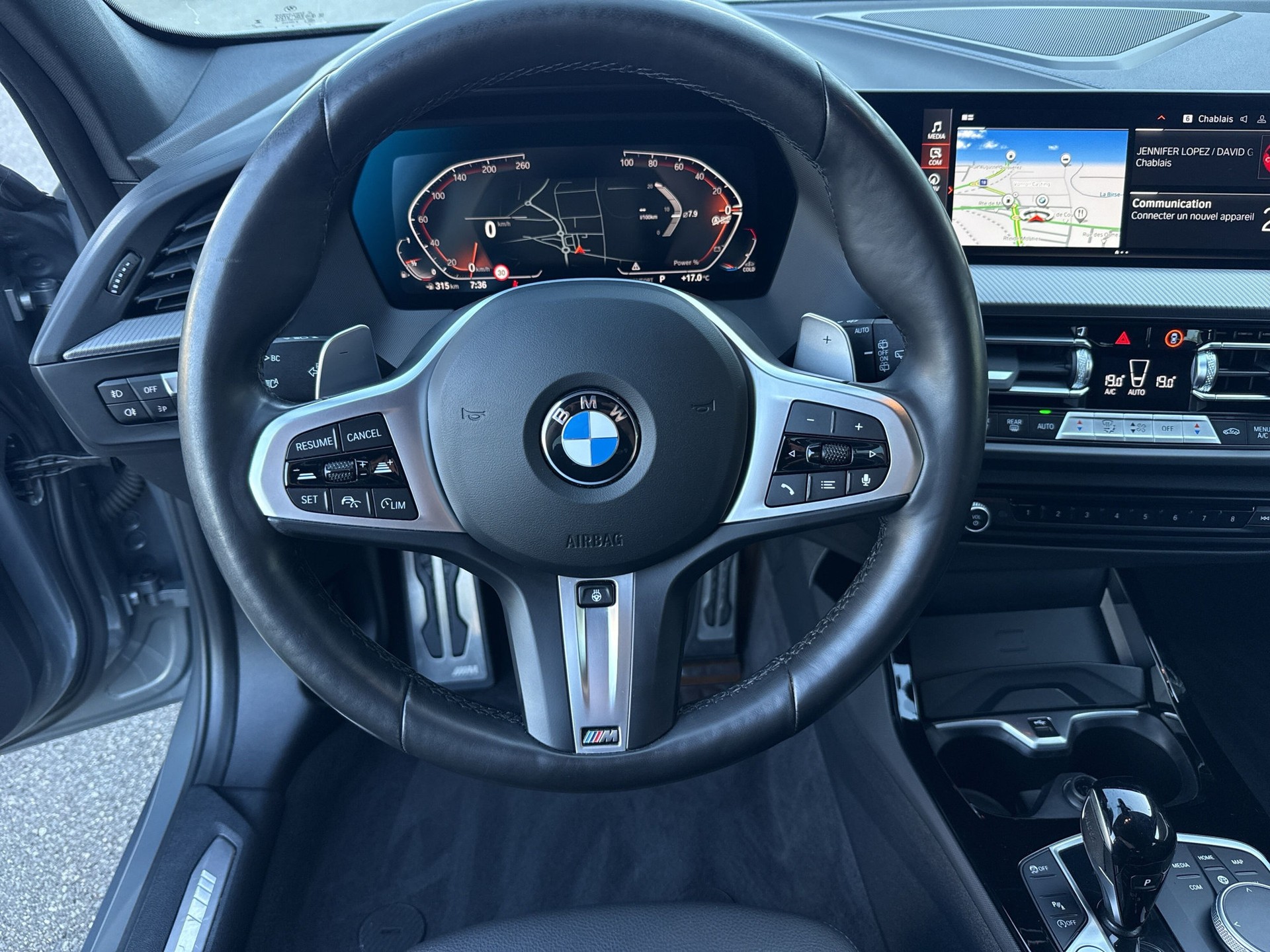 BMW 120i Pure M Sport Steptronic-image-11