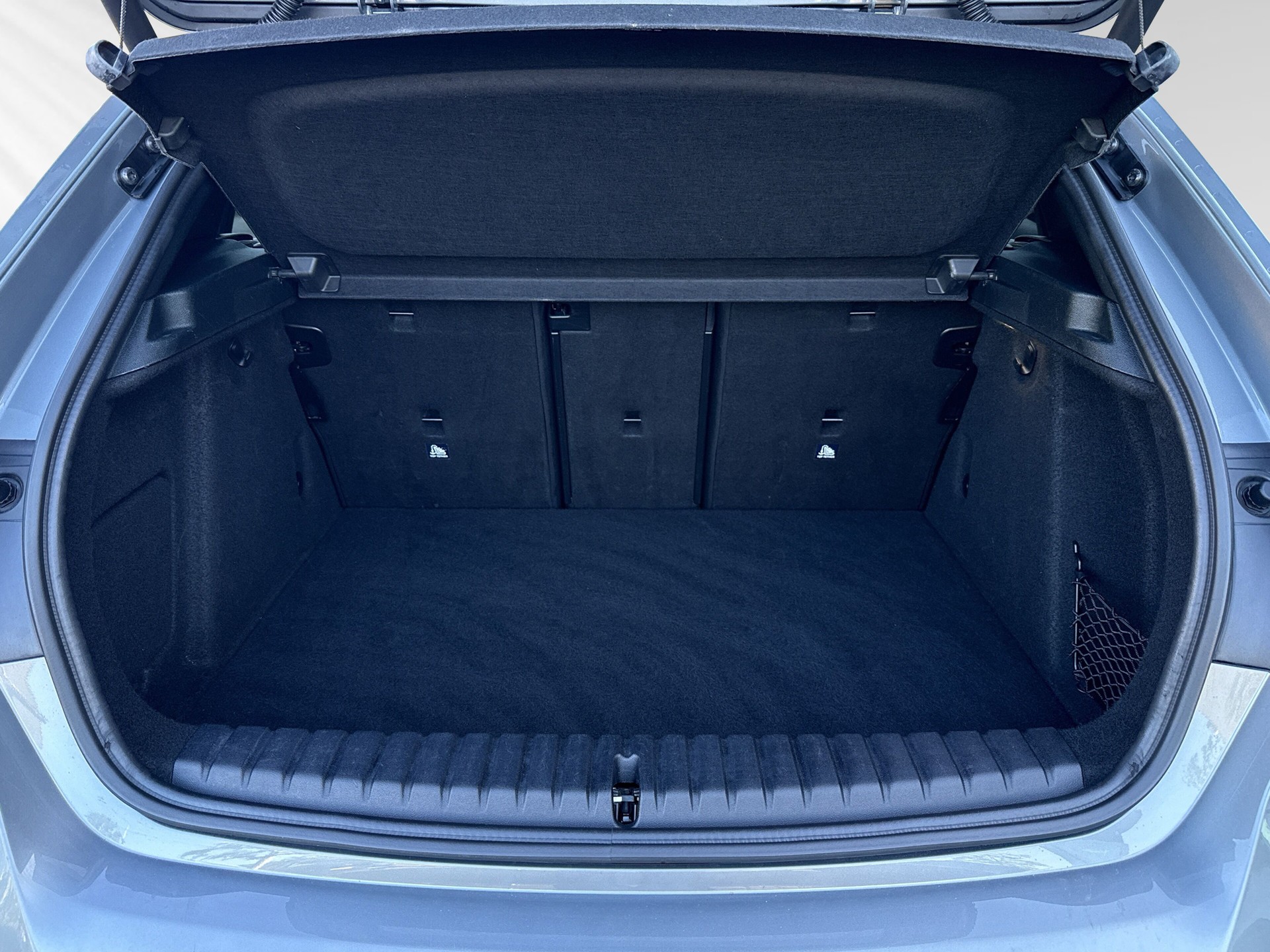 BMW 120i Pure M Sport Steptronic-image-7