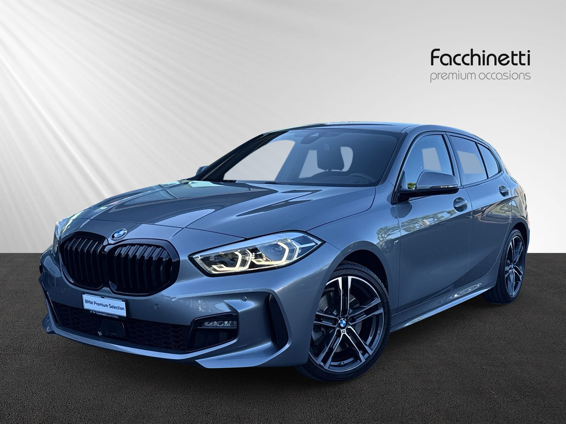 BMW 120i Pure M Sport Steptronic-image-0