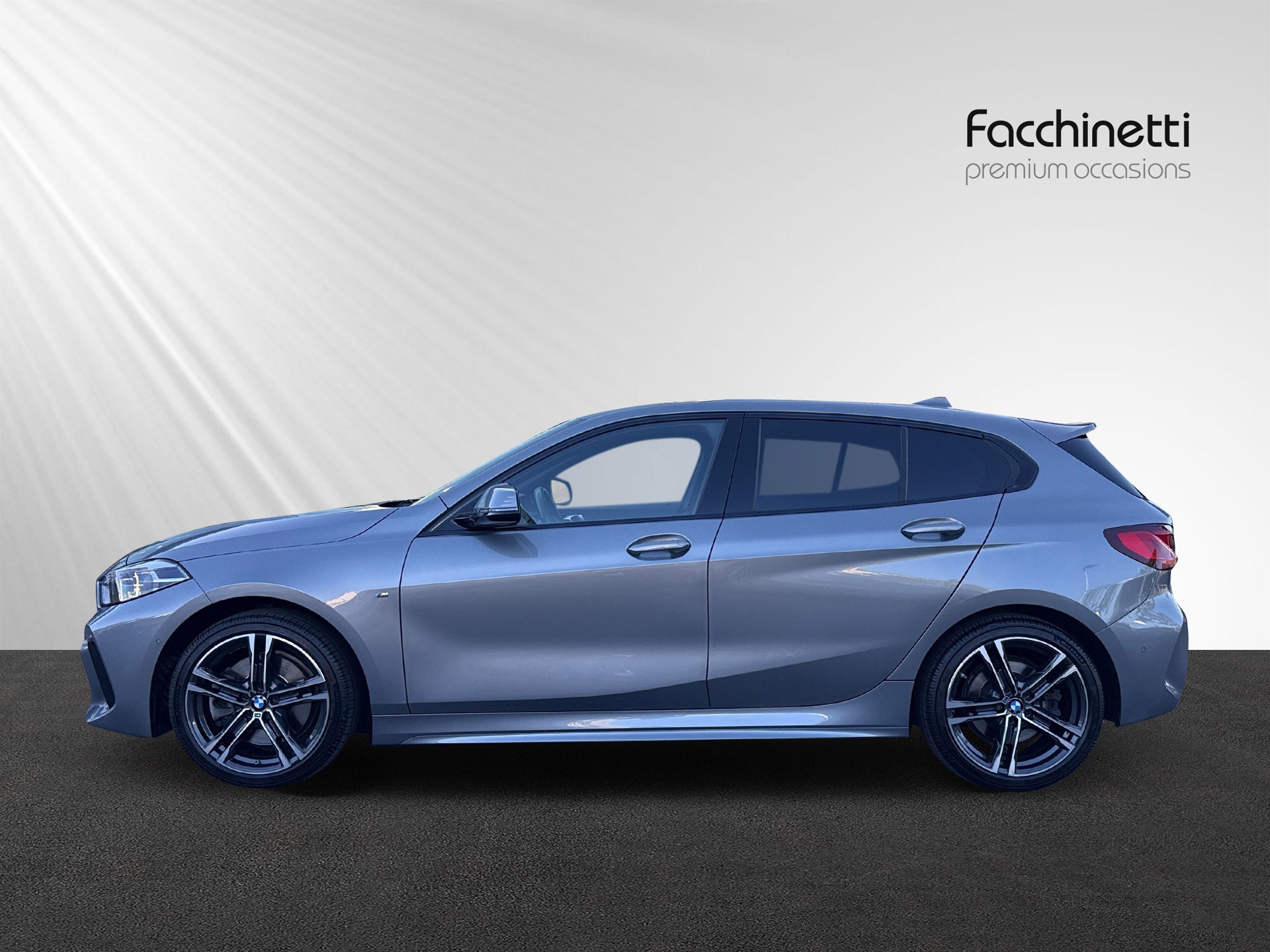 BMW 120i Pure M Sport Steptronic-image-1