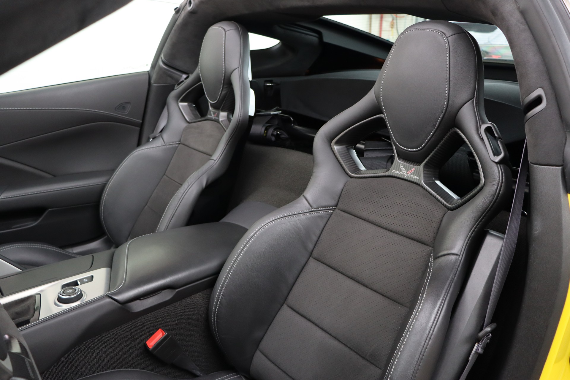 CHEVROLET Corvette Coupé Z06 3LZ Automatic **TARGA**-image-17