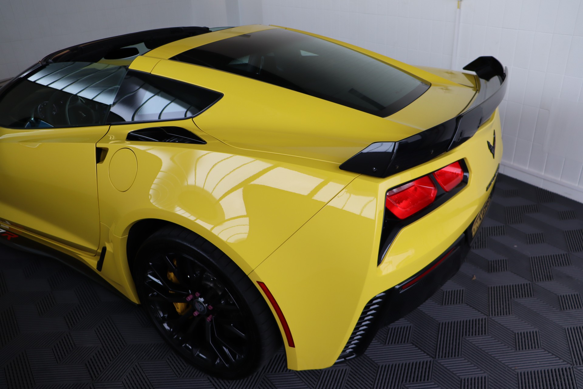 CHEVROLET Corvette Coupé Z06 3LZ Automatic **TARGA**-image-11