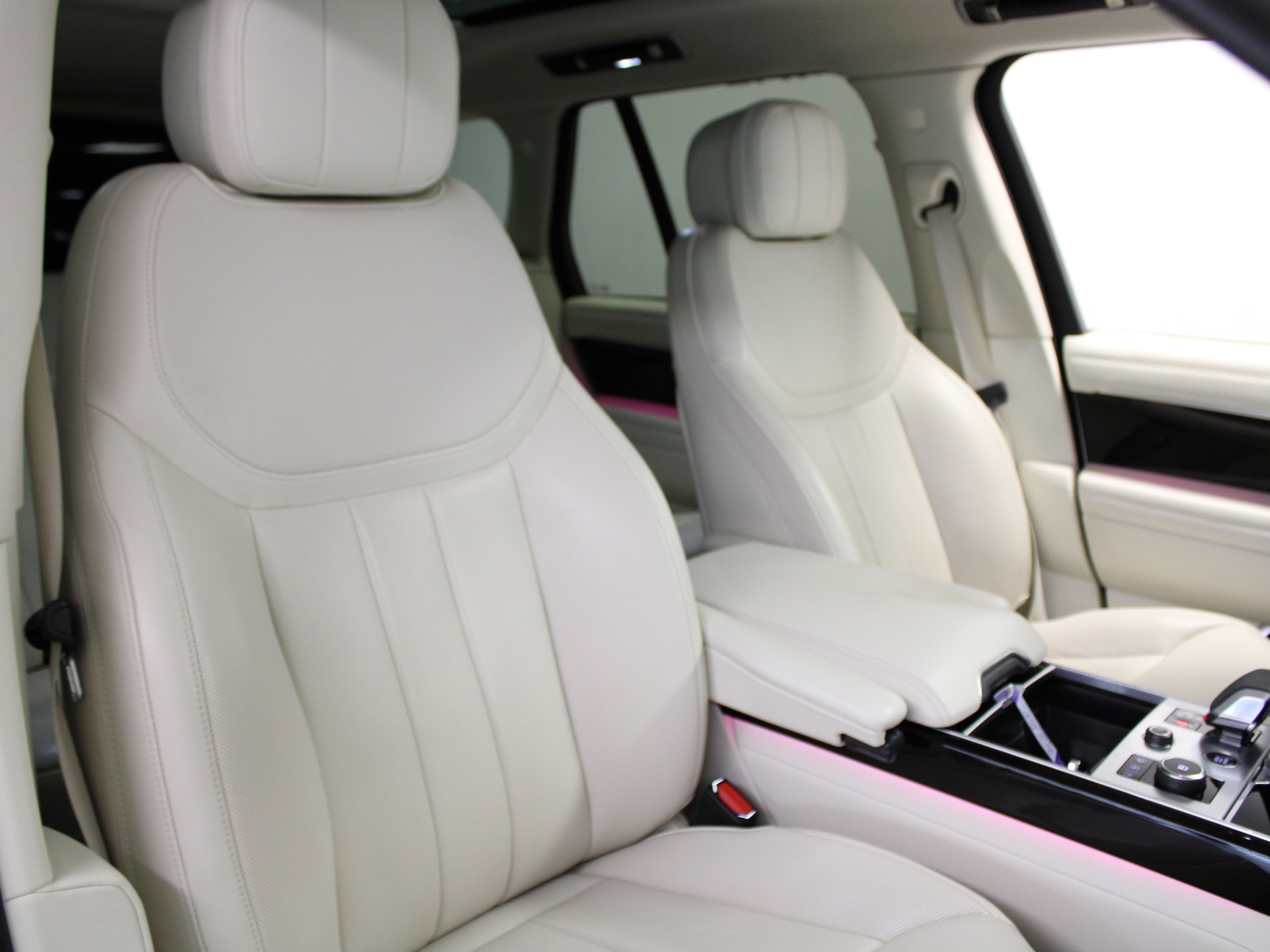 LAND ROVER Range Rover P440e Si6 PHEV HSE Automatic-image-5