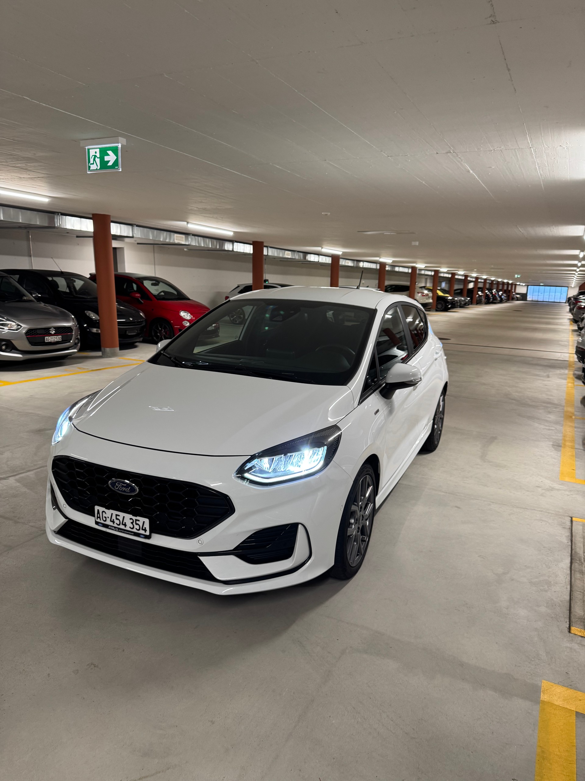 FORD 1.0 EcoB Hybrid ST-Line X-image-1