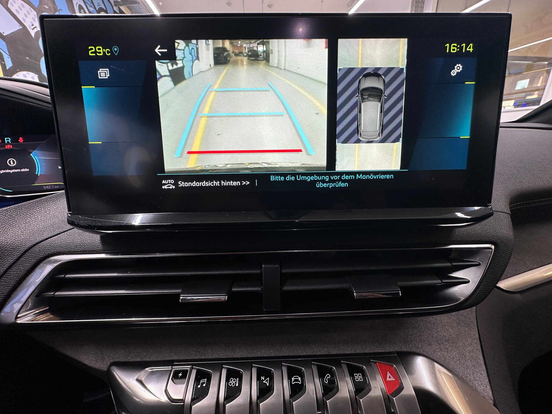 PEUGEOT 3008 225e Hybrid2 GT EAT8-image-11
