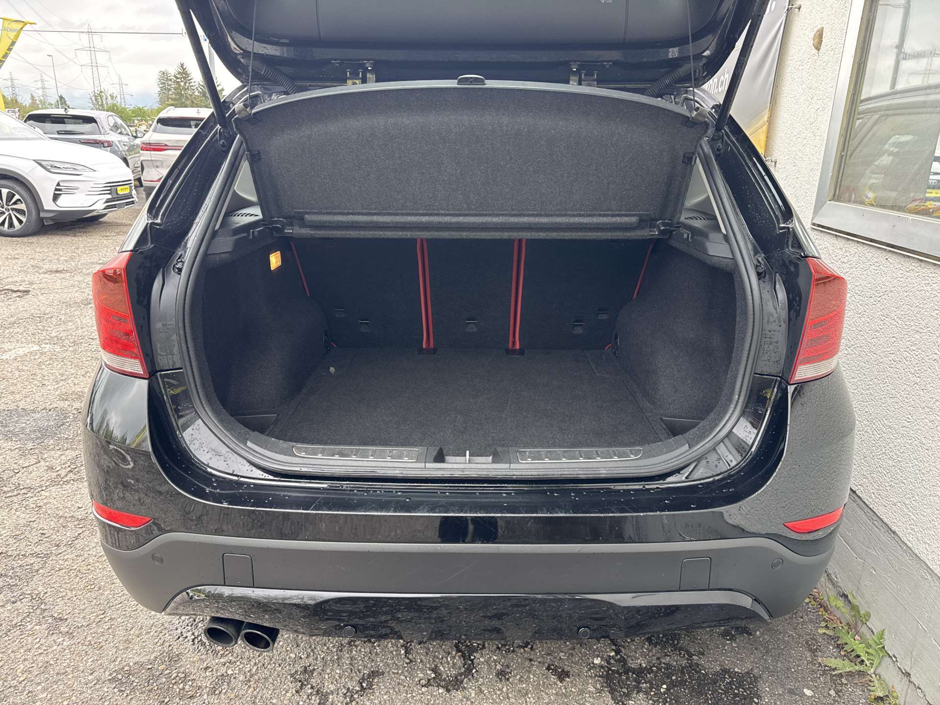 BMW X1 xDrive 20i Sport Line Steptronic-Automat EXPORT-image-8