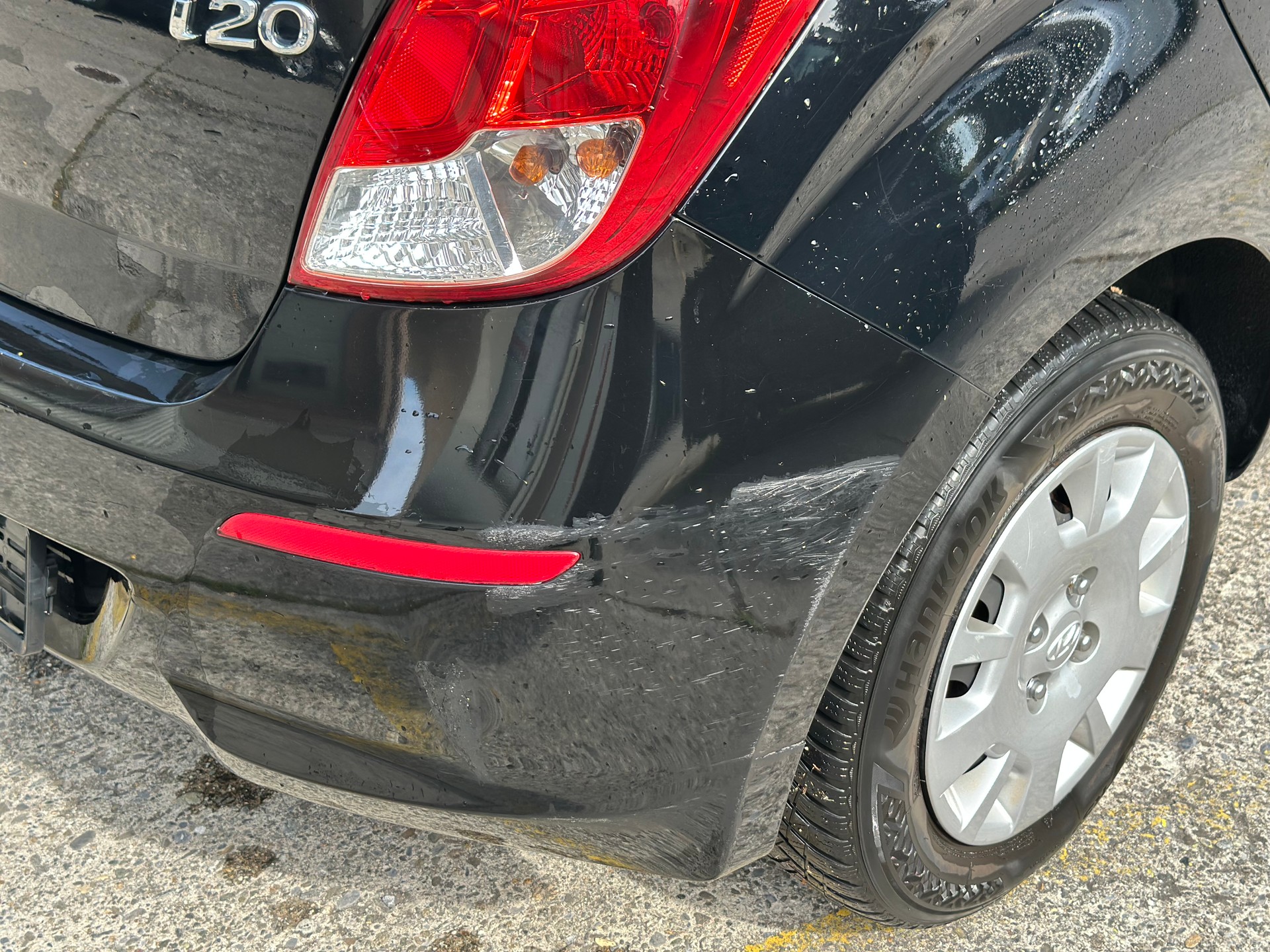 HYUNDAI i20 1.2 Comfort-image-3