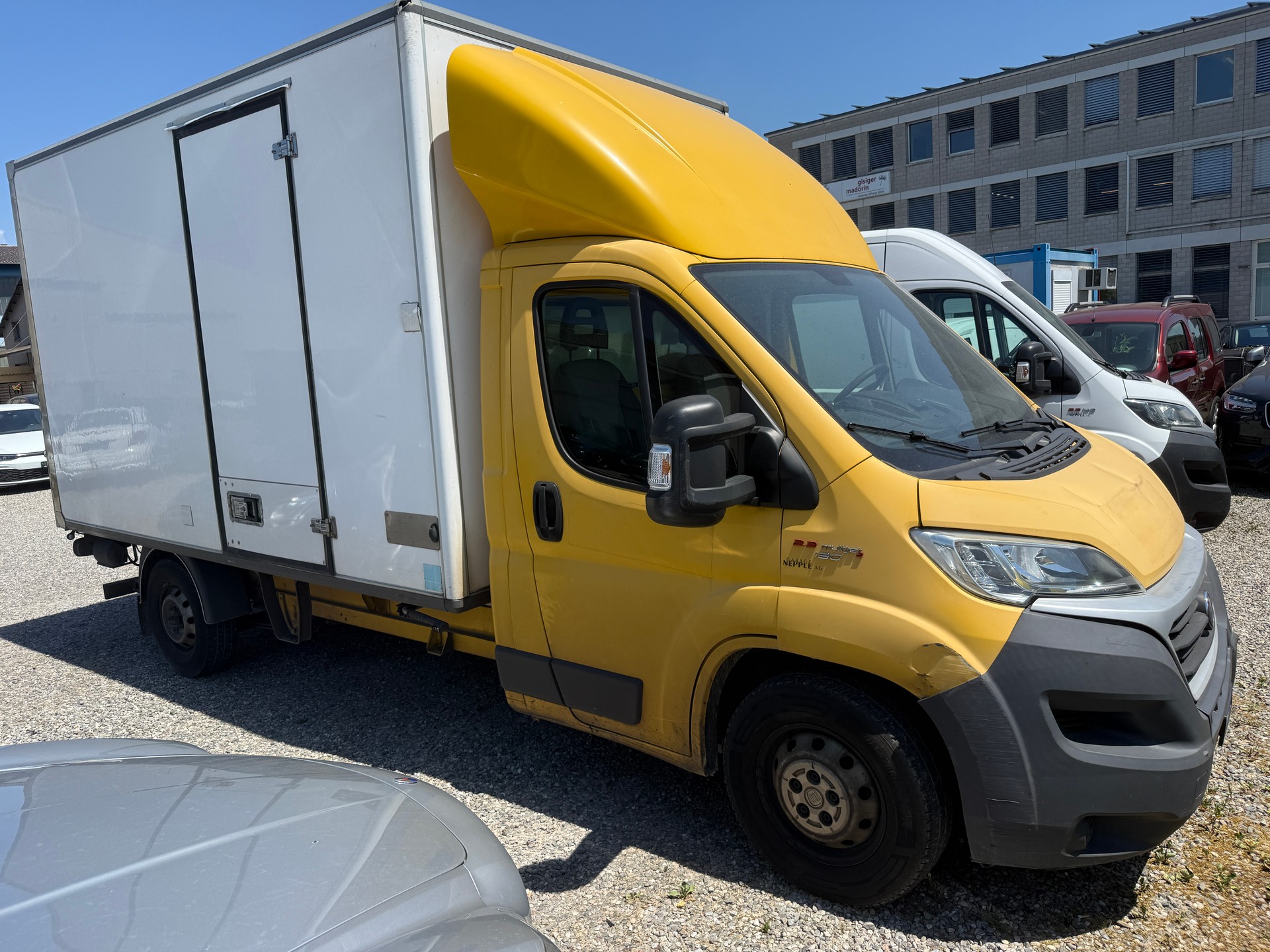 FIAT Kosten mit Hebebühne-image-0