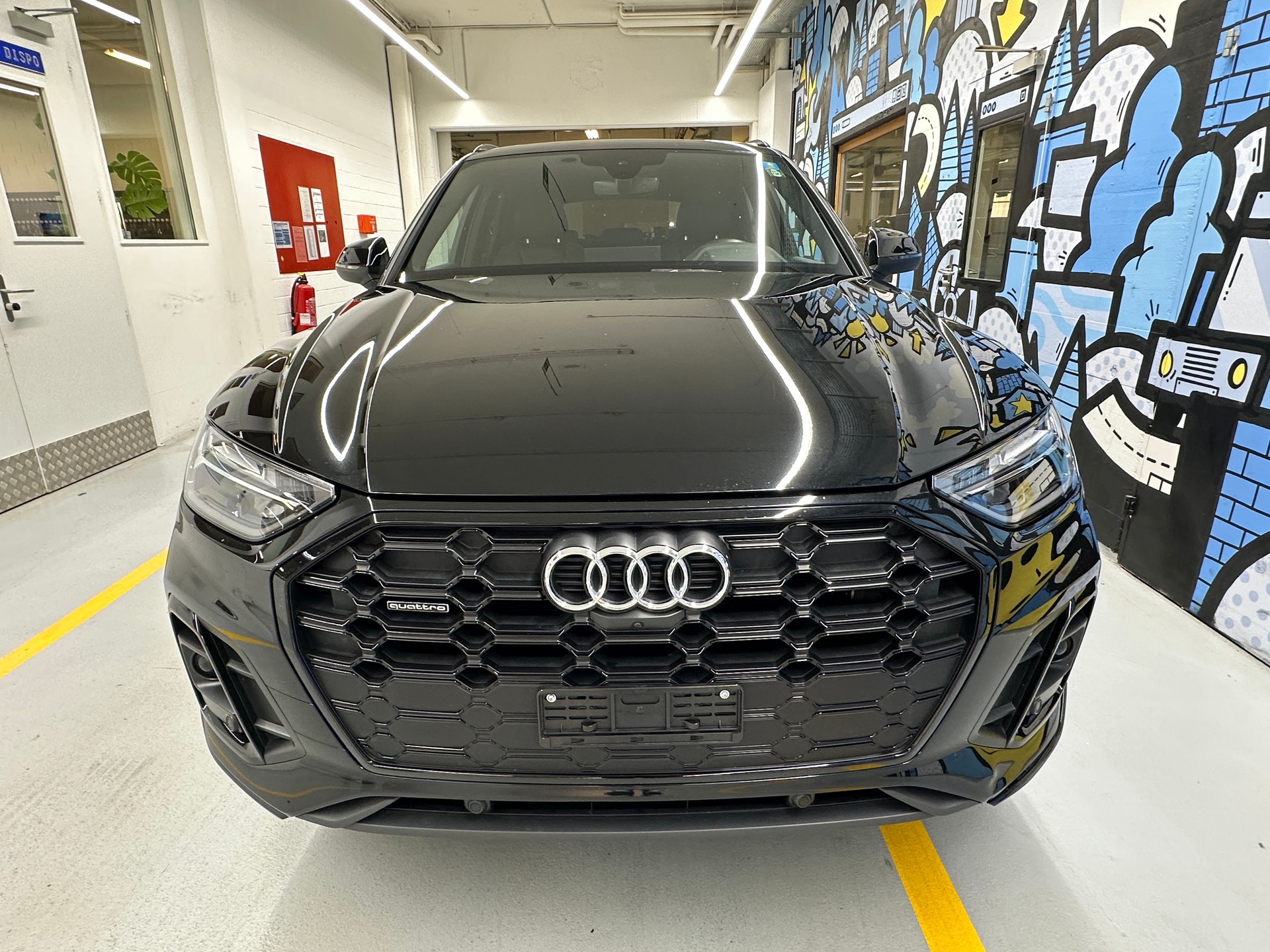 AUDI Q5 40 TDI S-line quattro S-tronic-image-1